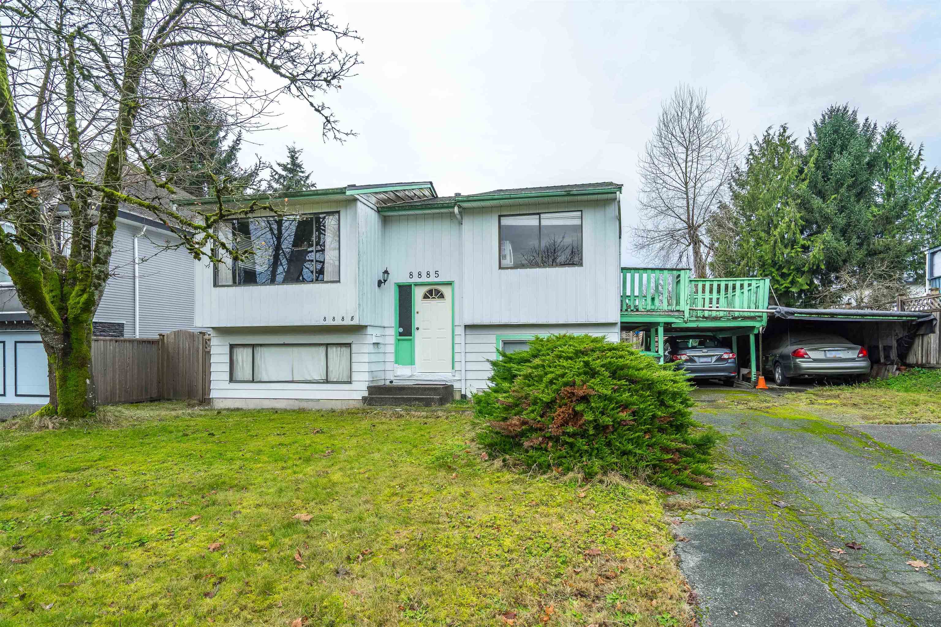 150a Street, Surrey, BC V3R 6X4