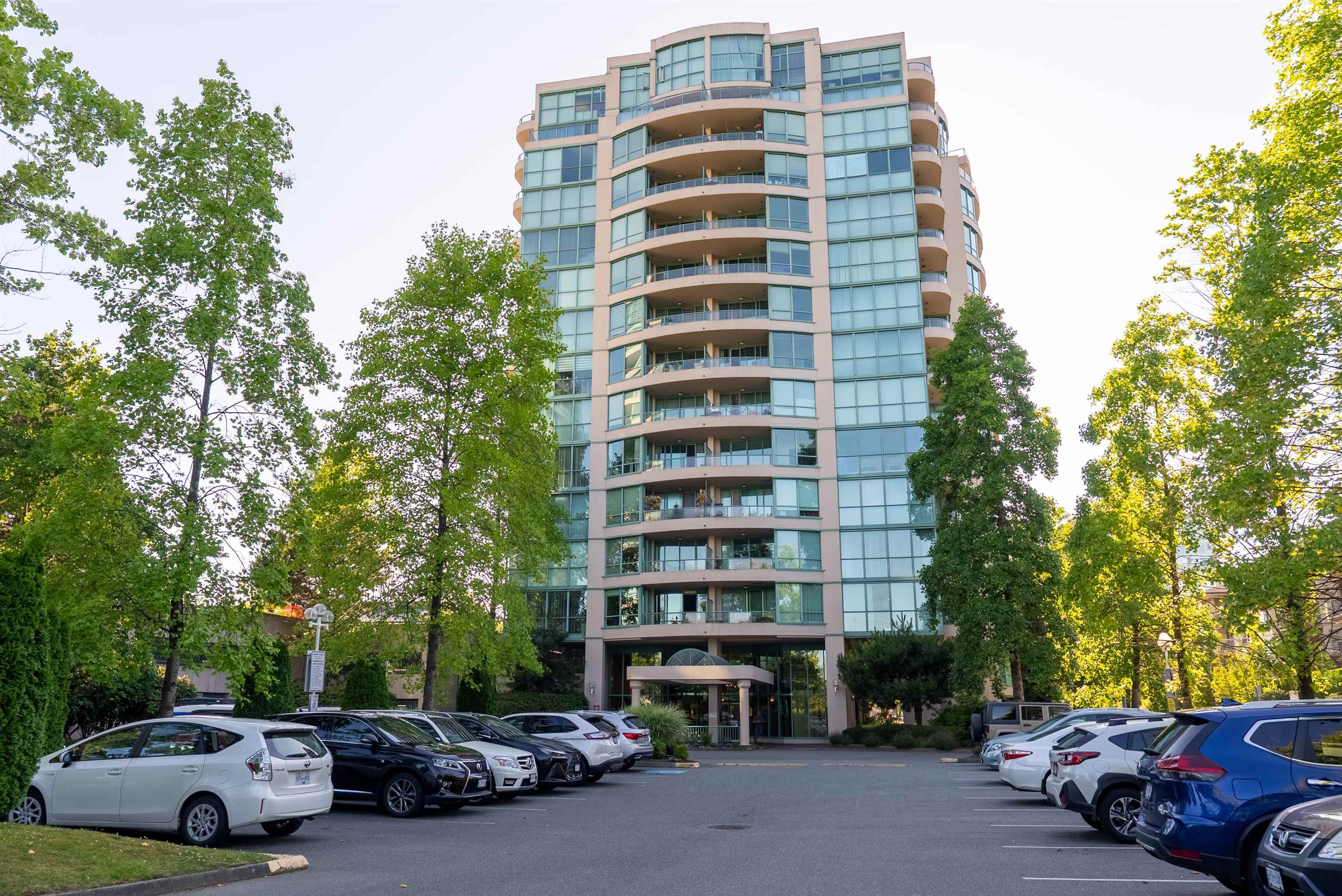8871 Lansdowne Road #1501, Richmond, BC V6X 3X8