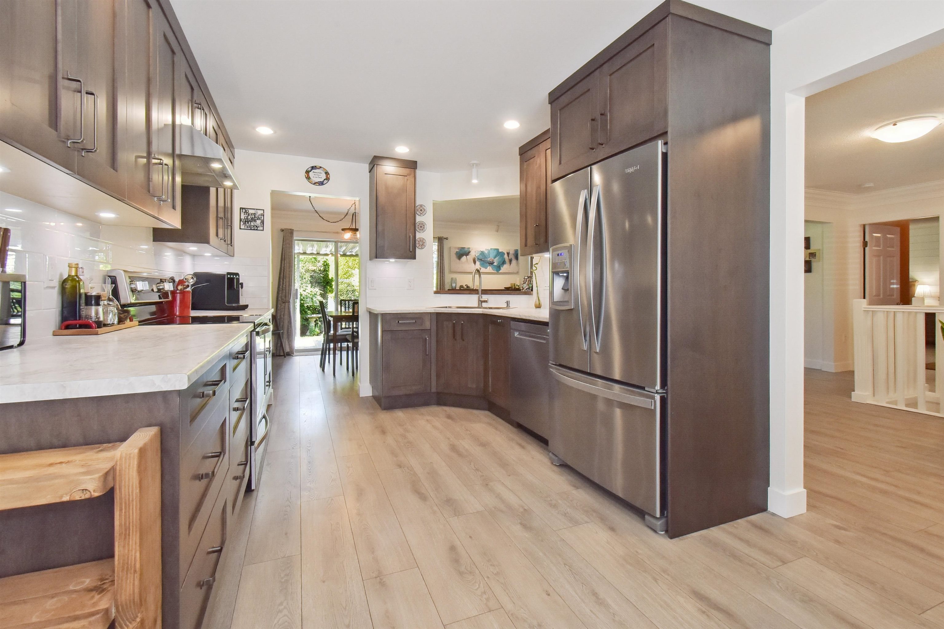 2475 Emerson Street, Abbotsford, BC V2T 4W5