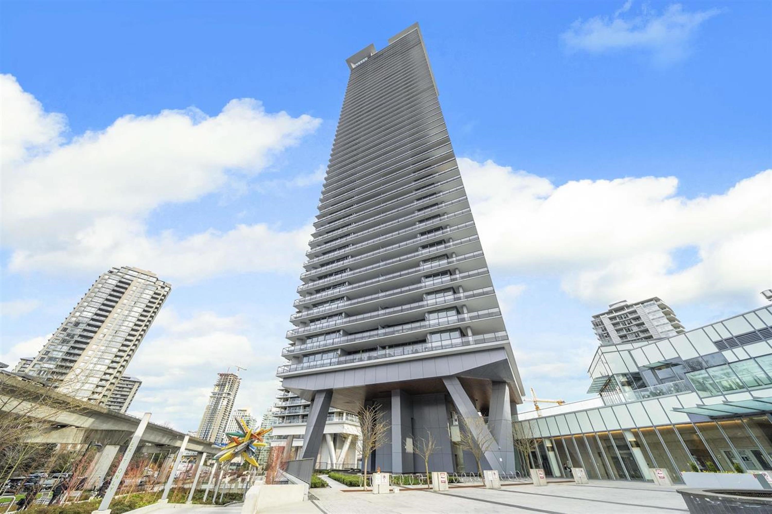 4730 Lougheed Hwy #2602, Burnaby, BC V5C 0M9