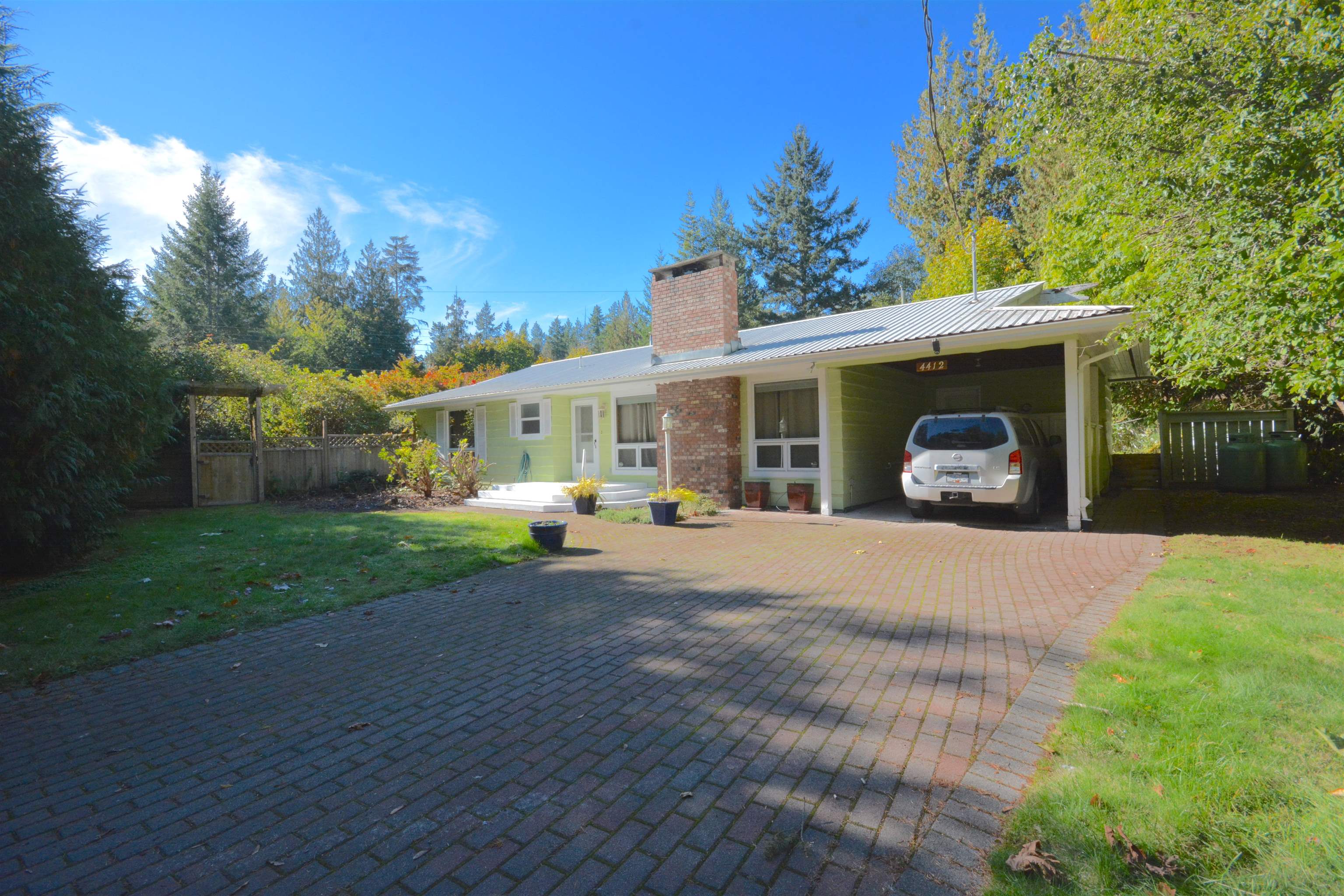 4412 Francis Peninsula Rd, Garden Bay, BC V0N 2H1