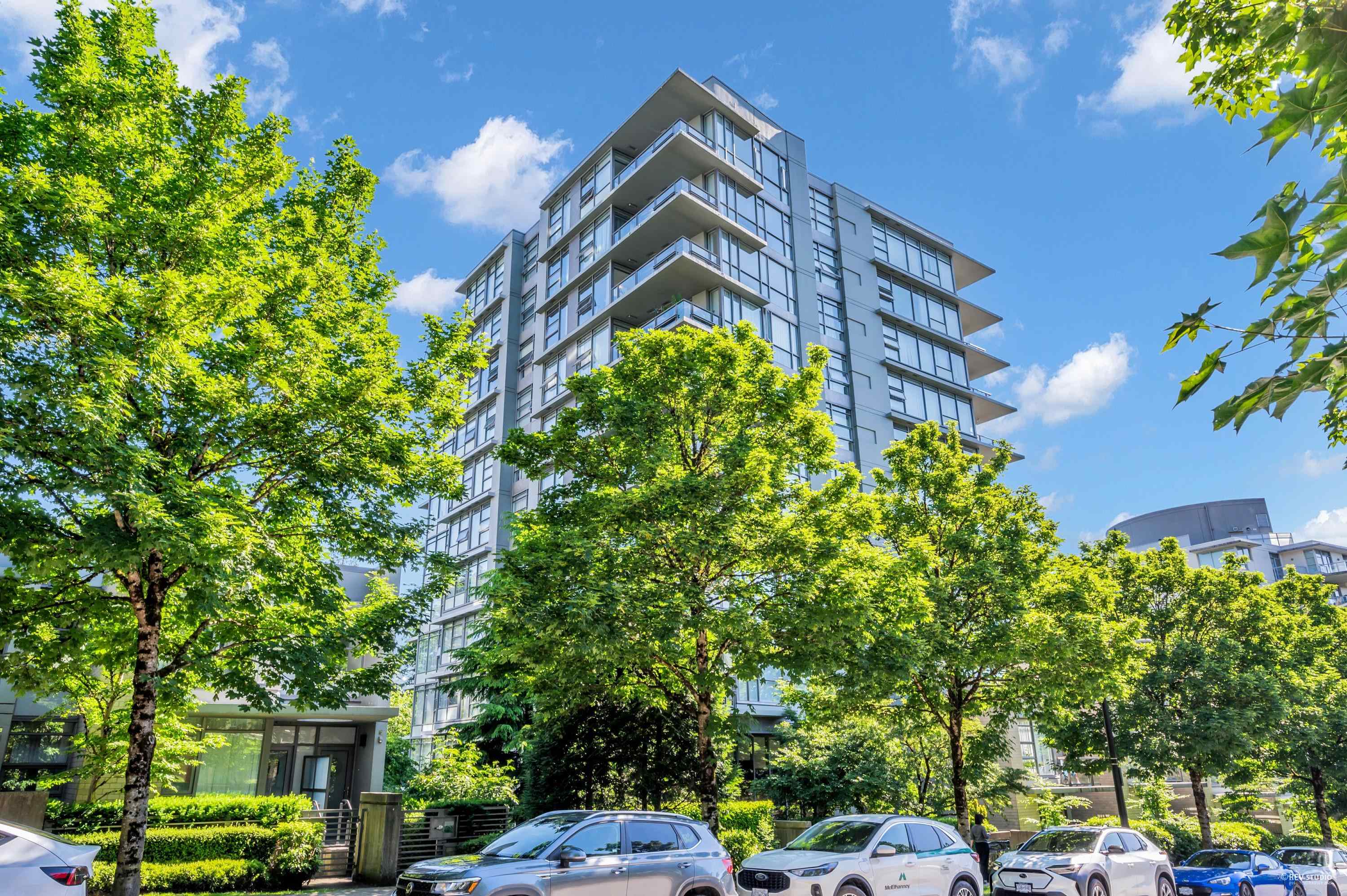 9222 University Crescent #1007, Burnaby, BC V5A 0A6