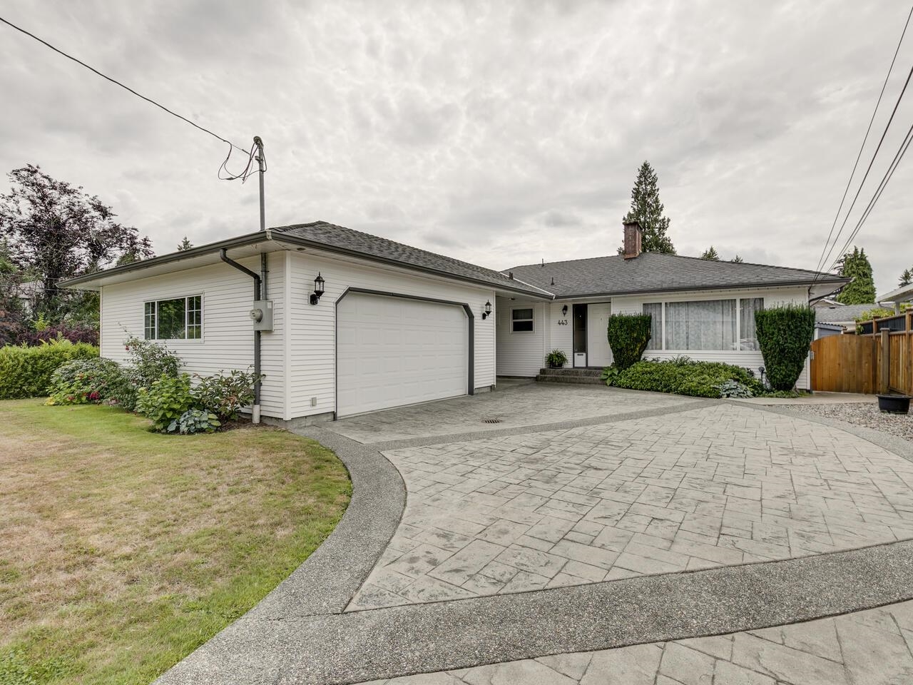 443 Glencoe Drive, Port Moody, BC V3H 1G3