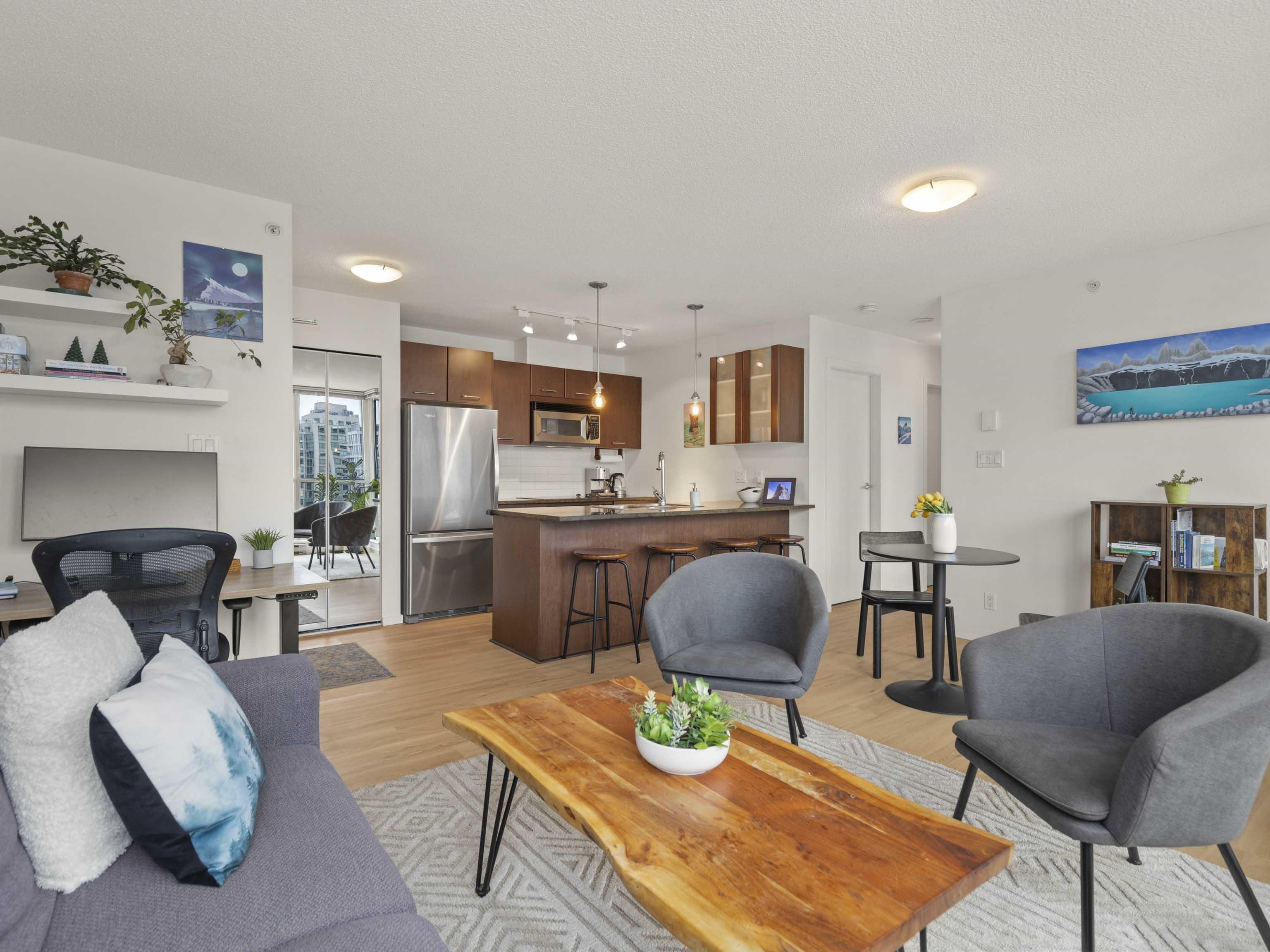 1199 Seymour Street #1501, Vancouver, BC V6B 1K3