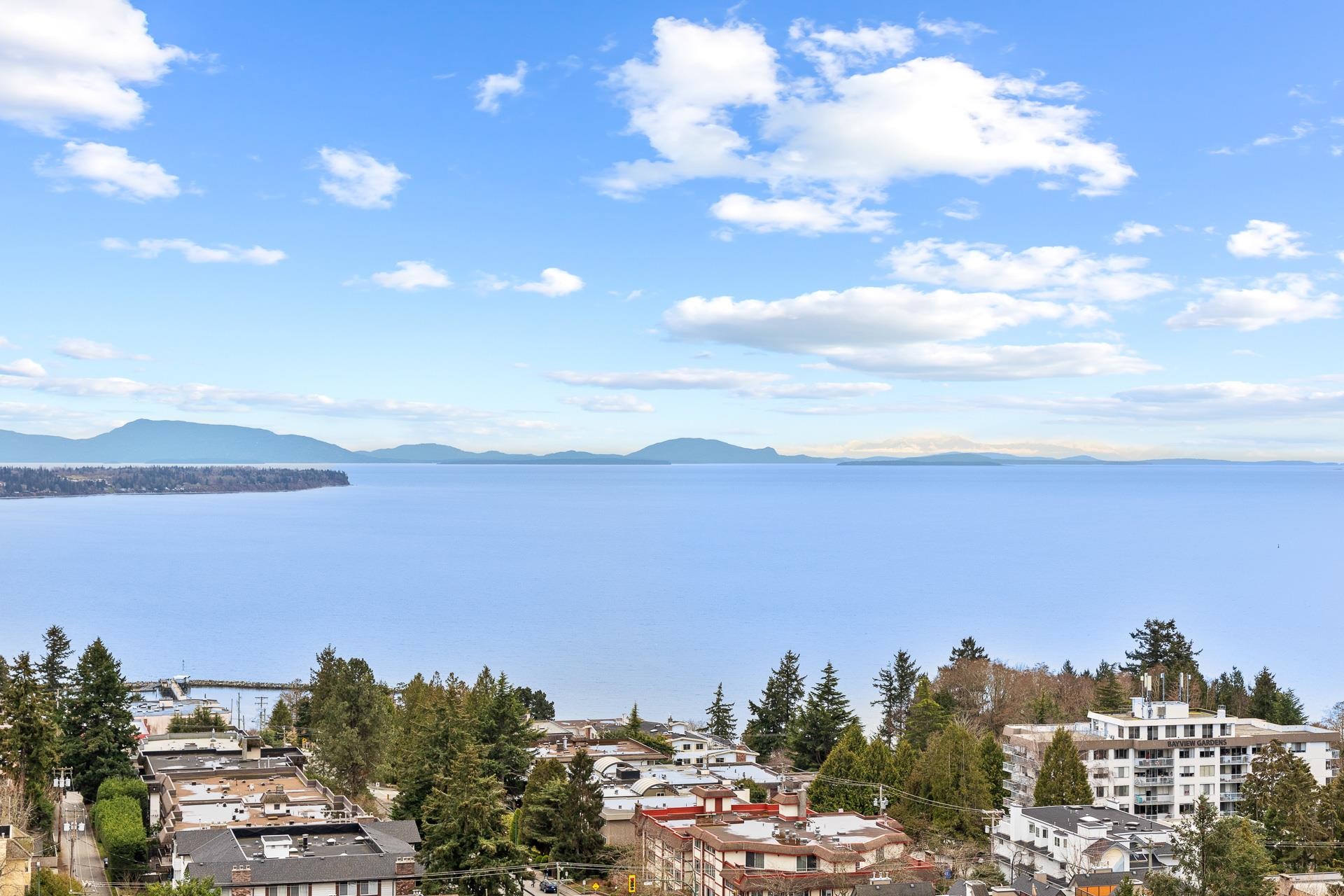 1501 Foster Street #1305, White Rock, BC V4B 0C3