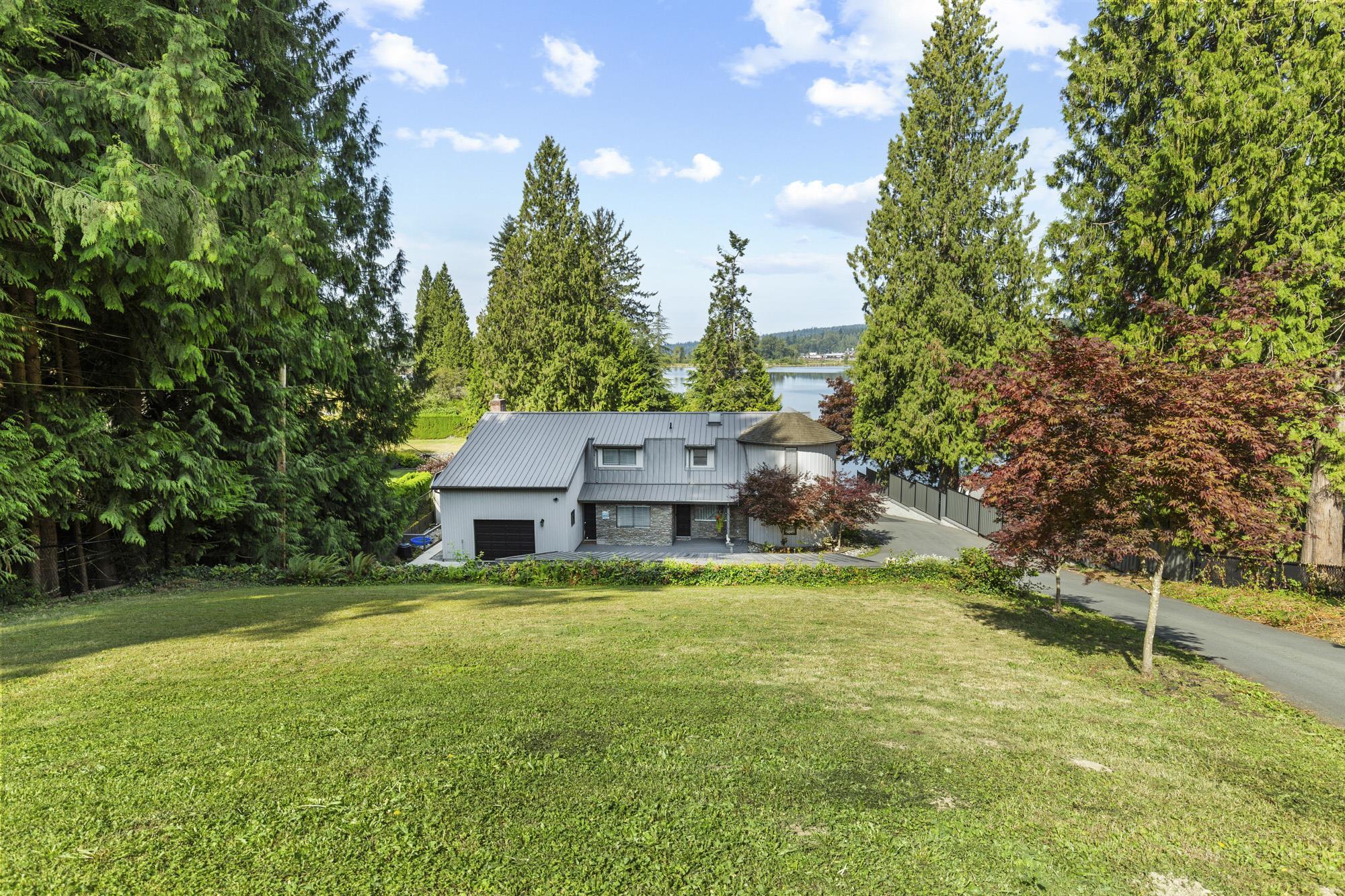 9233 Hayward Street, Mission, BC V2V 1J1