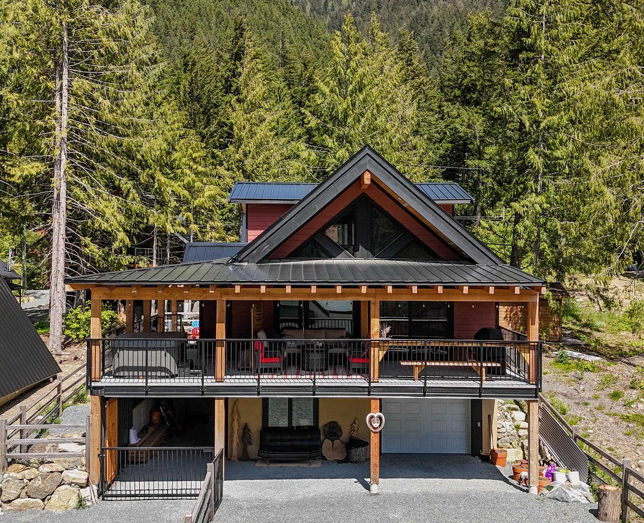 71362 Grove Blvd, Hope, BC V0X 1L0