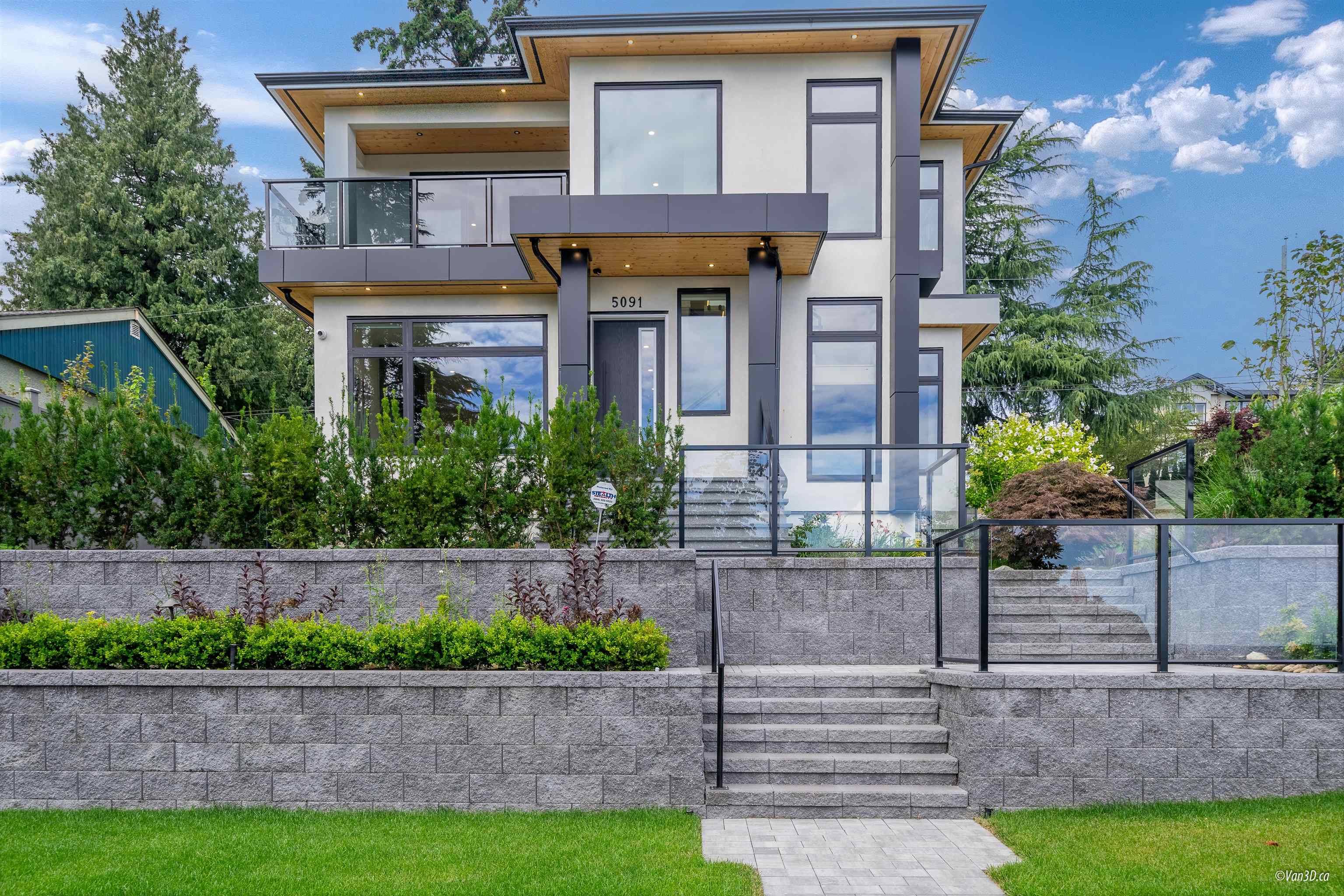 5091 Patrick Street, Burnaby, BC V5J 3A7