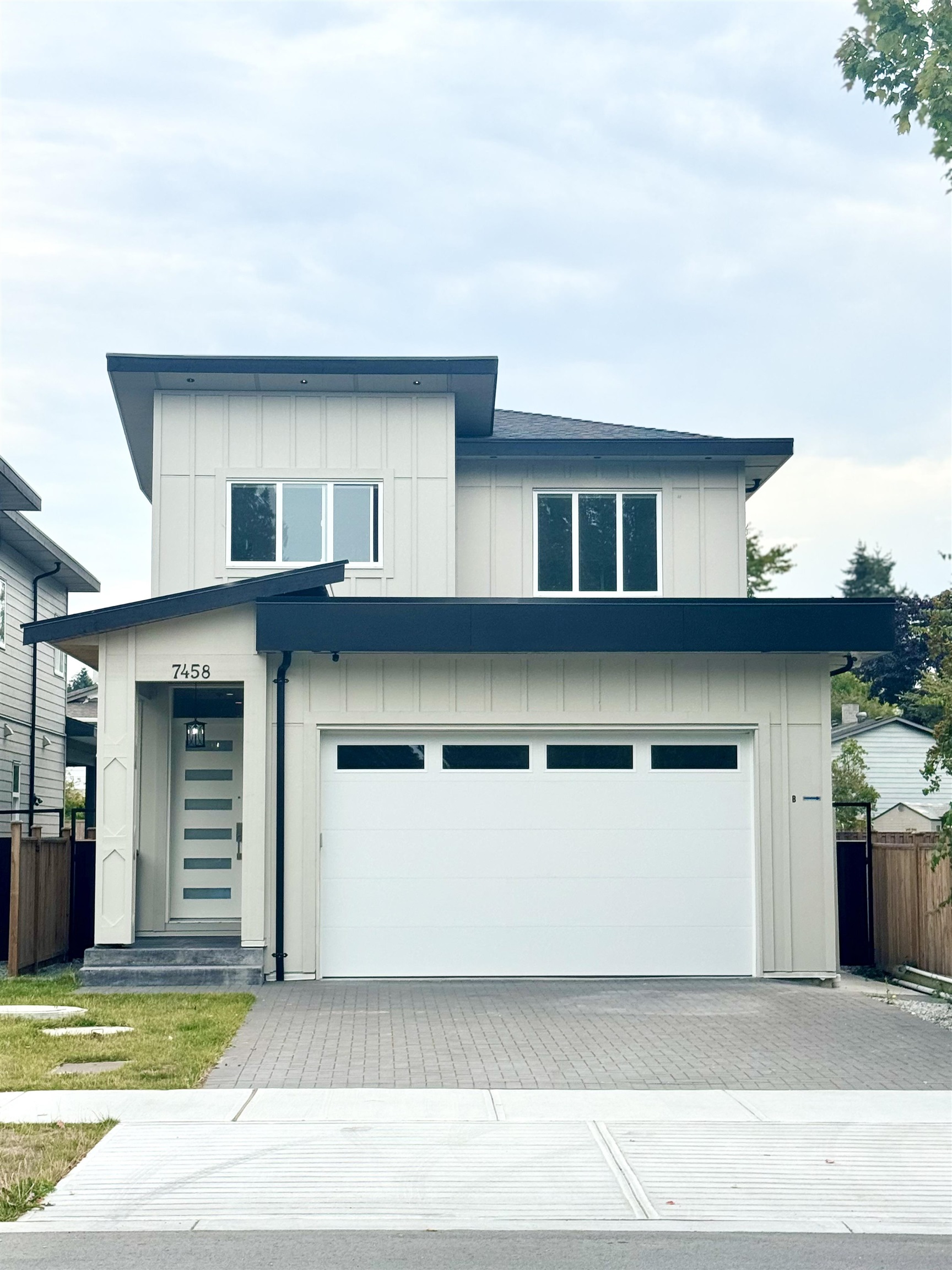 115 Street, Delta, BC V4C 5M5