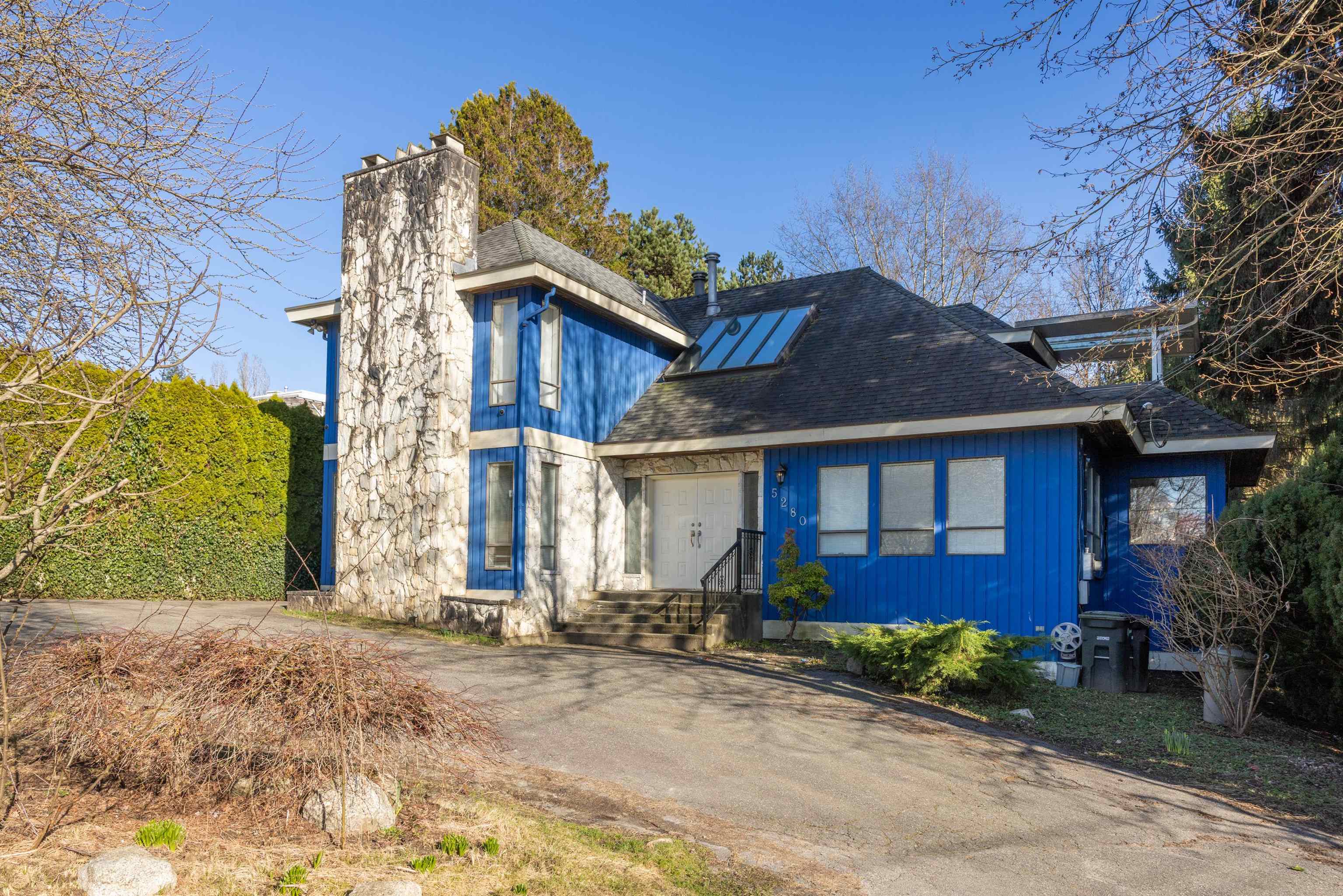 5280 Sperling Avenue, Burnaby, BC V5E 2T5