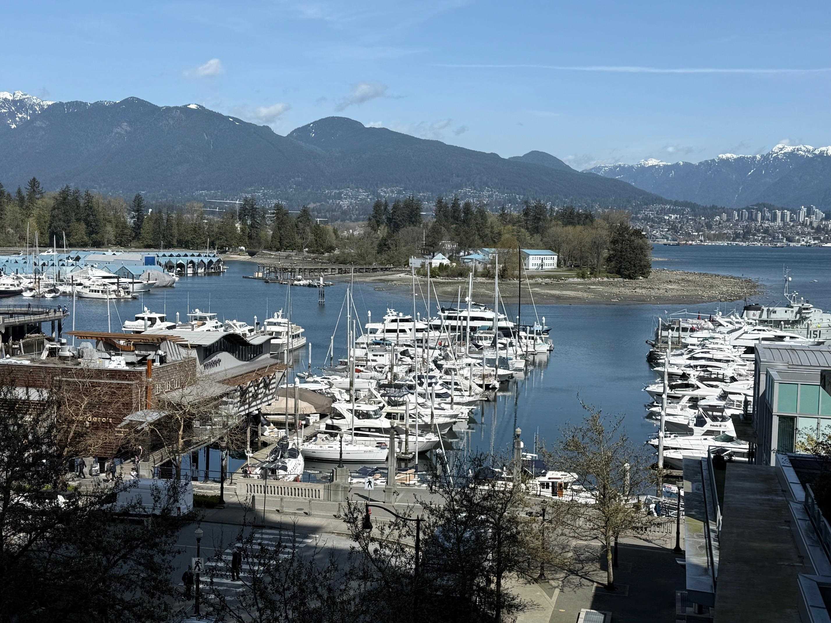 590 Nicola Street #607, Vancouver, BC V6G 3J8