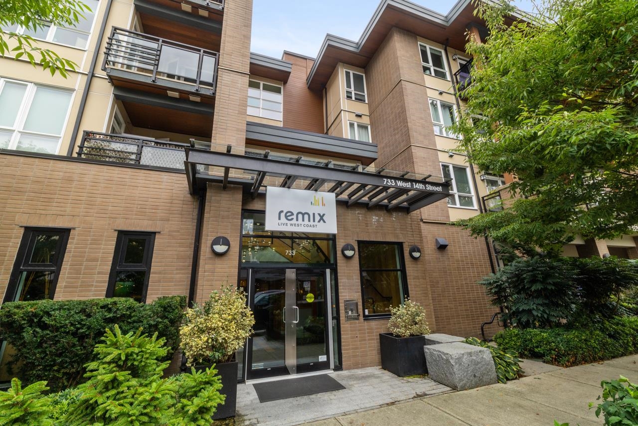 733 14th Street West #212, North Vancouver, BC V7M 0C6