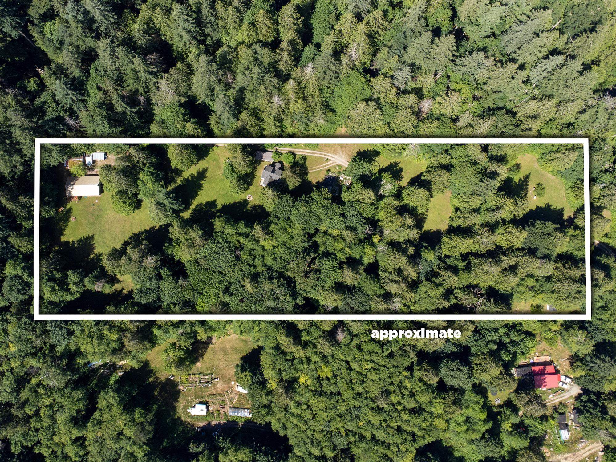 6121 Golf Course Rd, Sechelt, BC V7Z 0R2