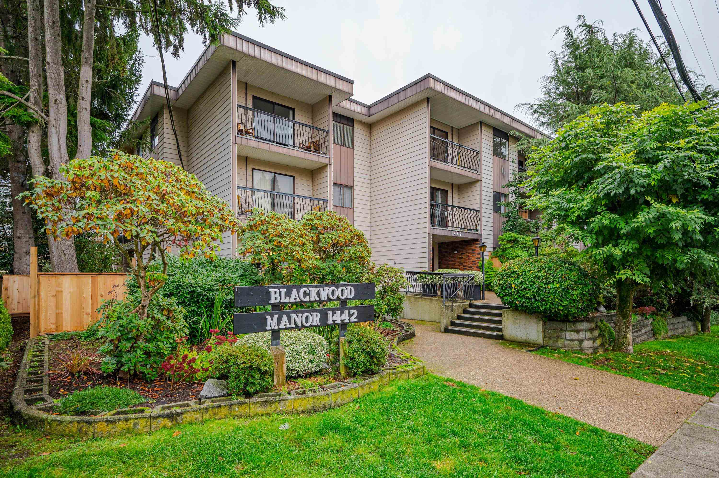 1442 Blackwood Street Unit 114, White Rock, BC V4B 3V5 MLS R2936142
