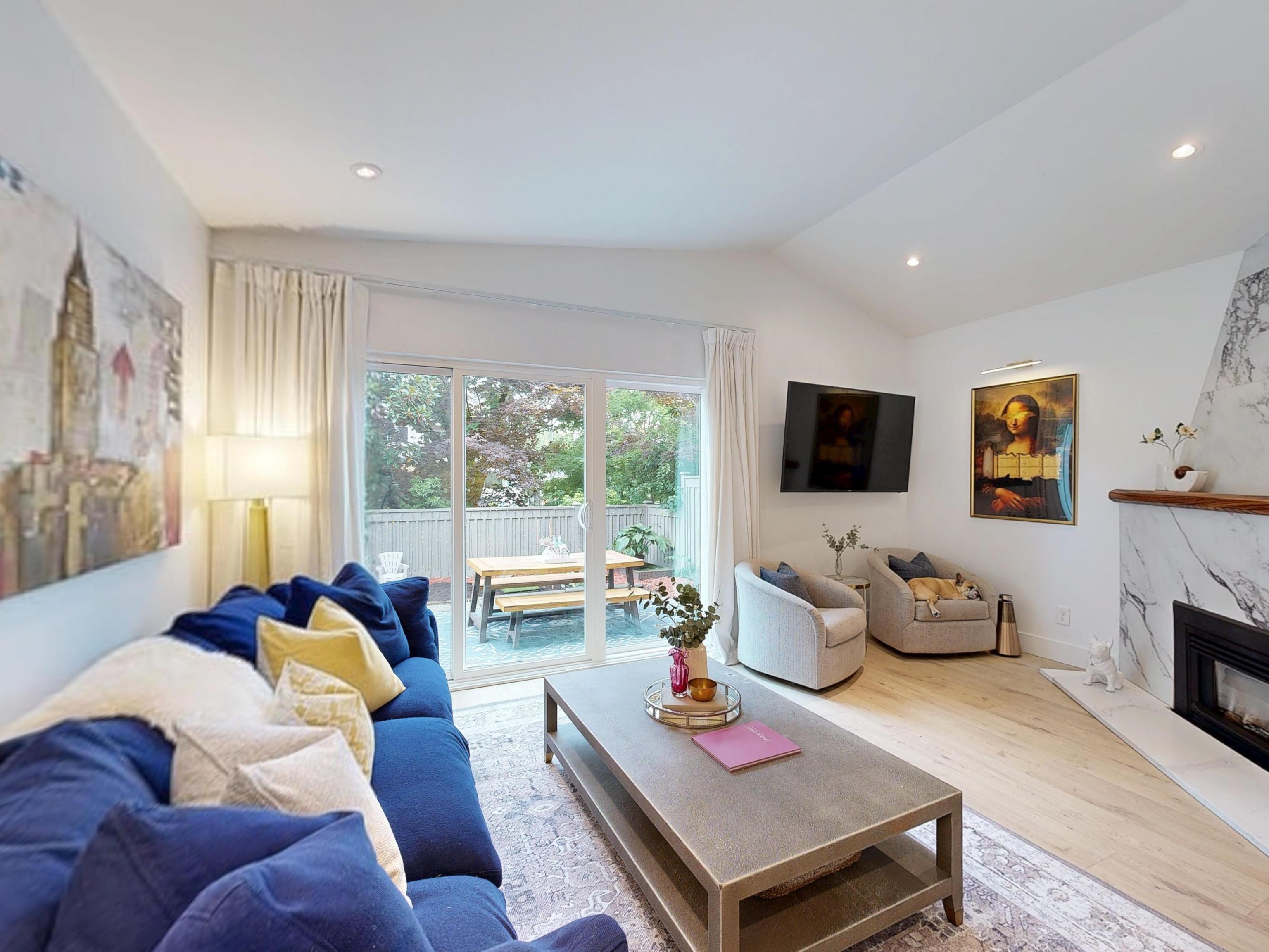2409 West 5th Avenue, Vancouver, BC V6K 1S7