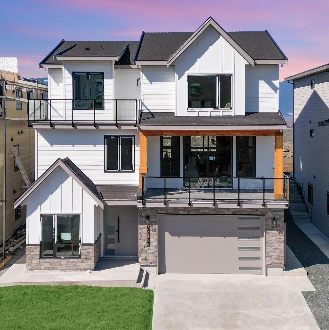 46137 Crestview Drive, Chilliwack, BC V2R 6G4