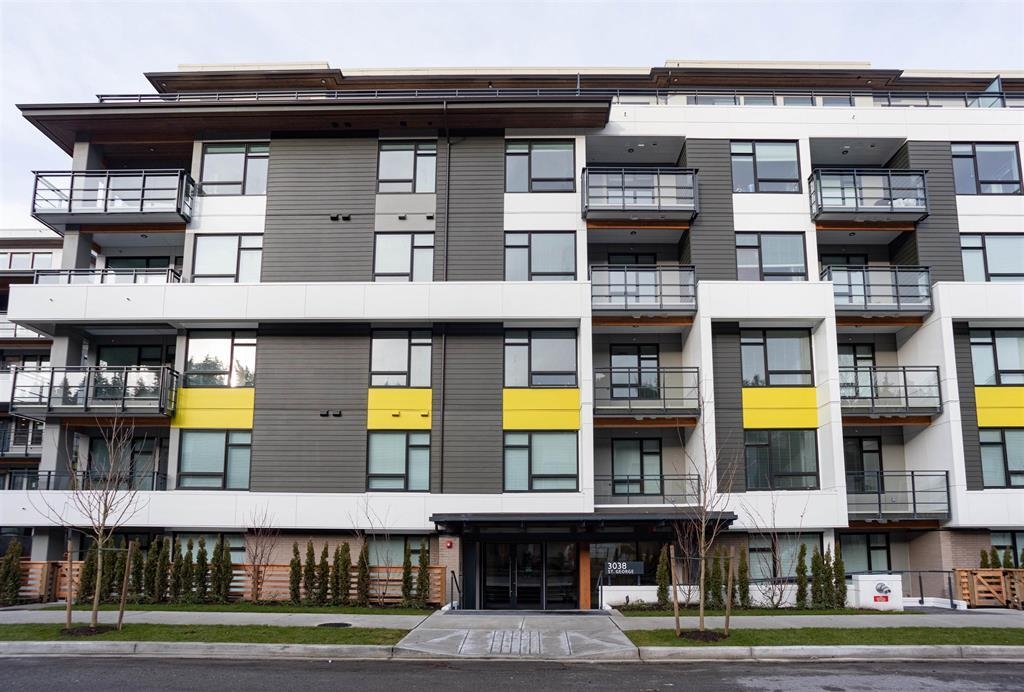 3038 Saint George Street #104, Port Moody, BC V3H 0L3