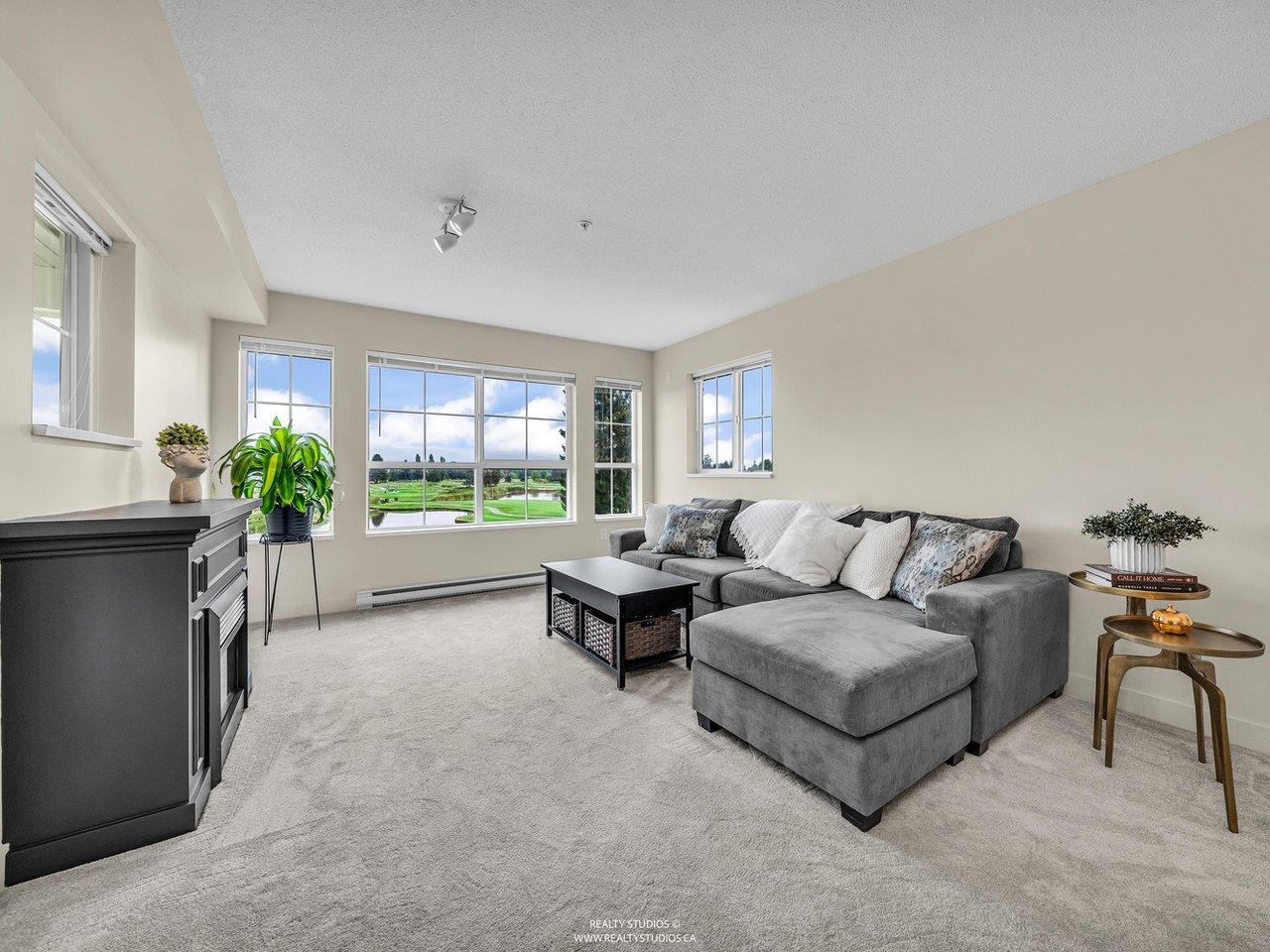 19673 Meadow Gardens Way #225, Pitt Meadows, BC V3Y 0A1