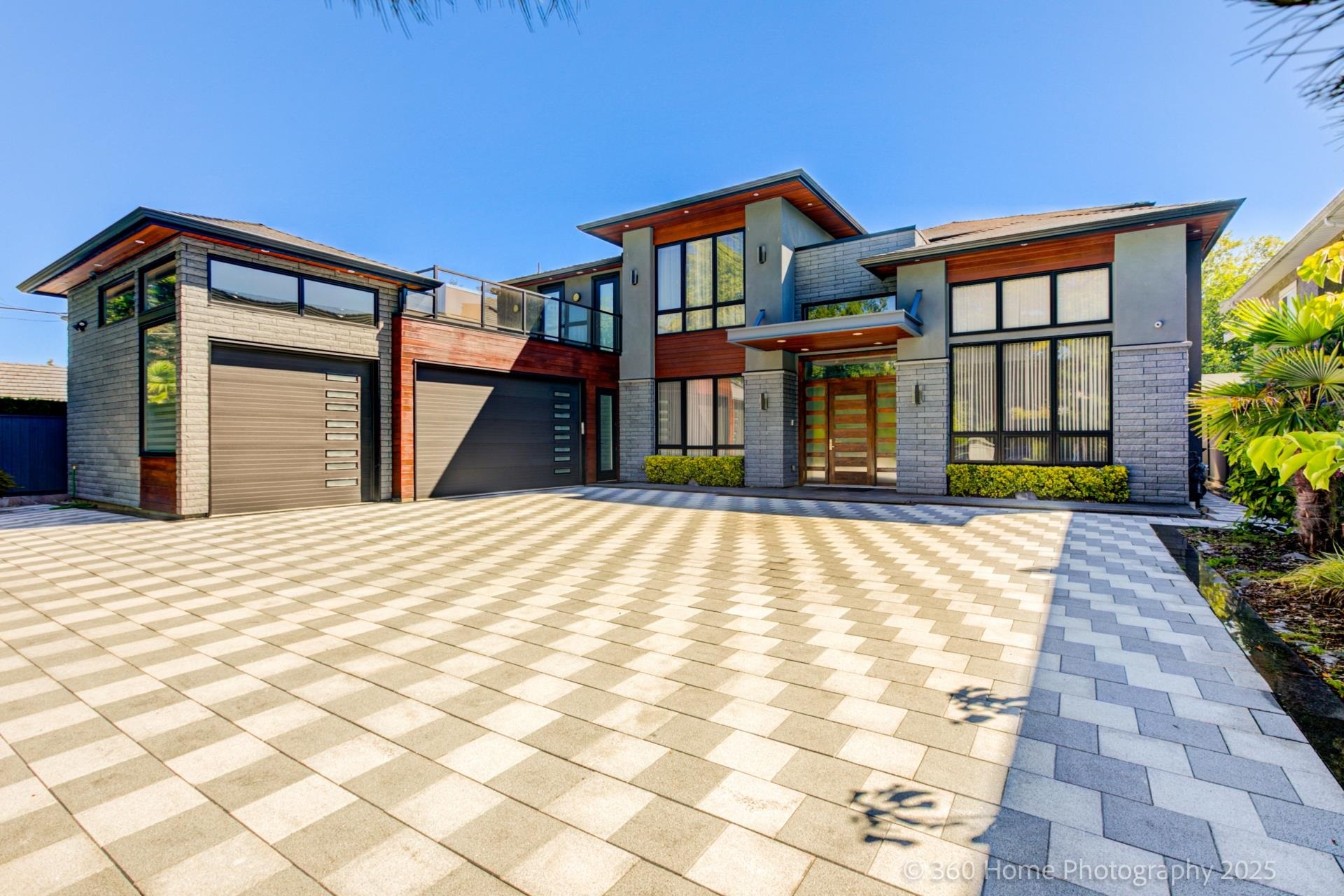 8160 Railway Avenue, Richmond, BC V7C 5C8