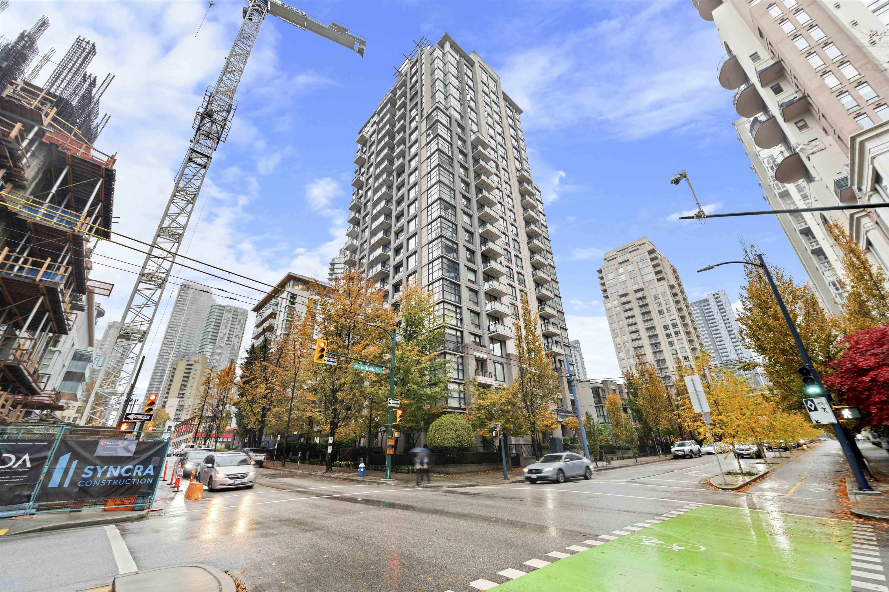 1295 Richards Street #1604, Vancouver, BC V6B 1B7