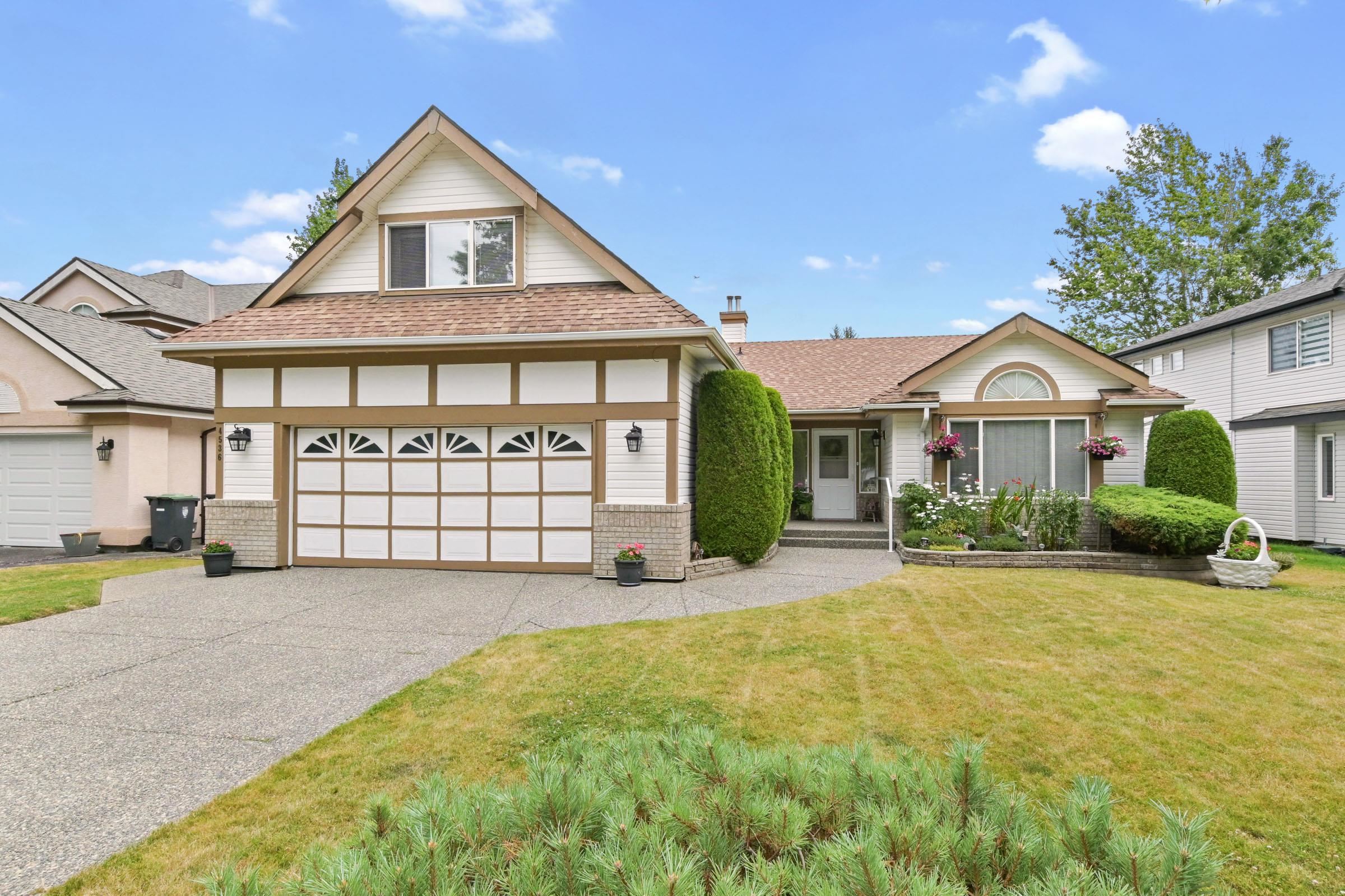 221a Street, Langley, BC V2Z 1B5