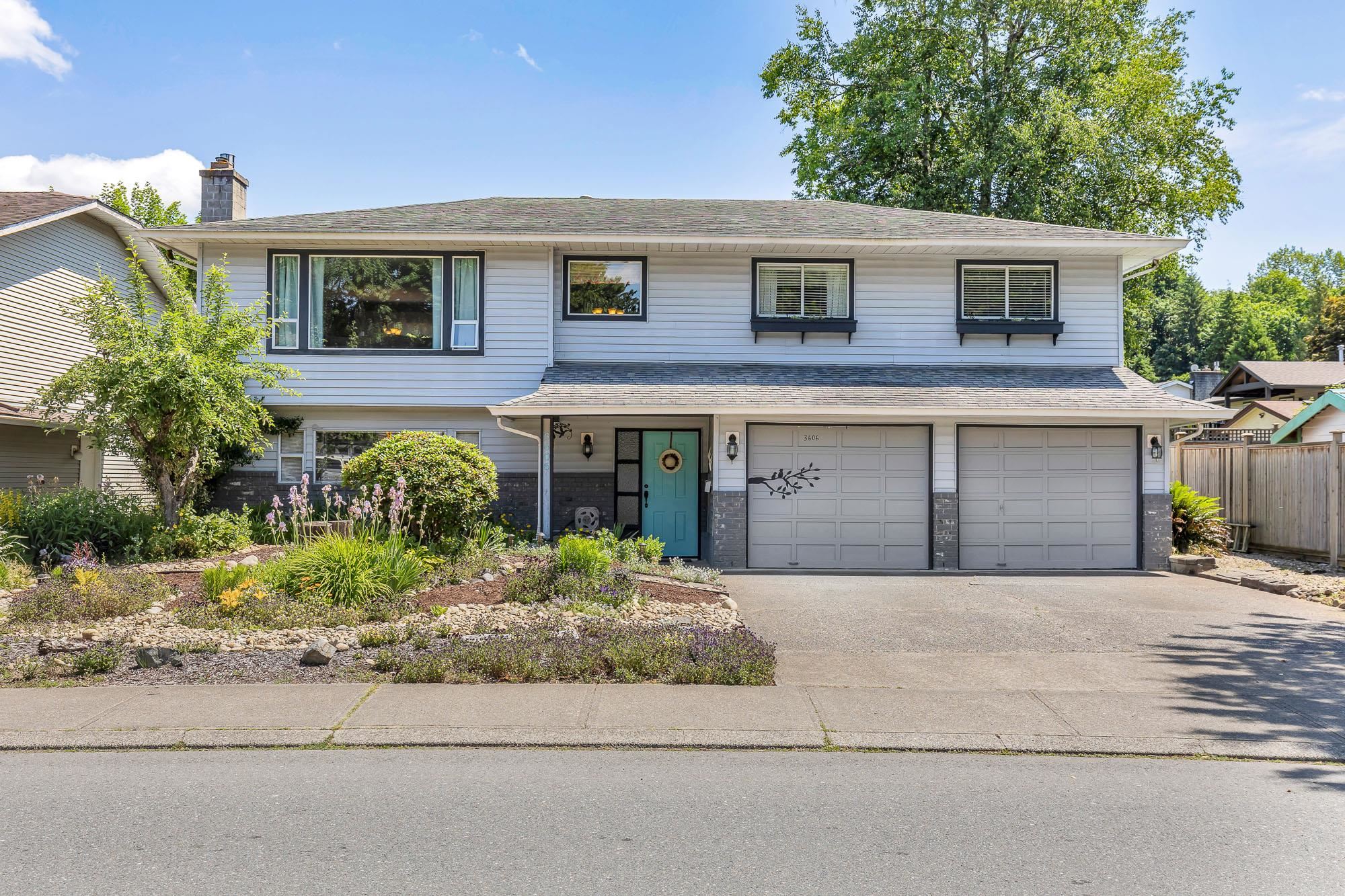 3606 Latimer Street, Abbotsford, BC V2S 6X4