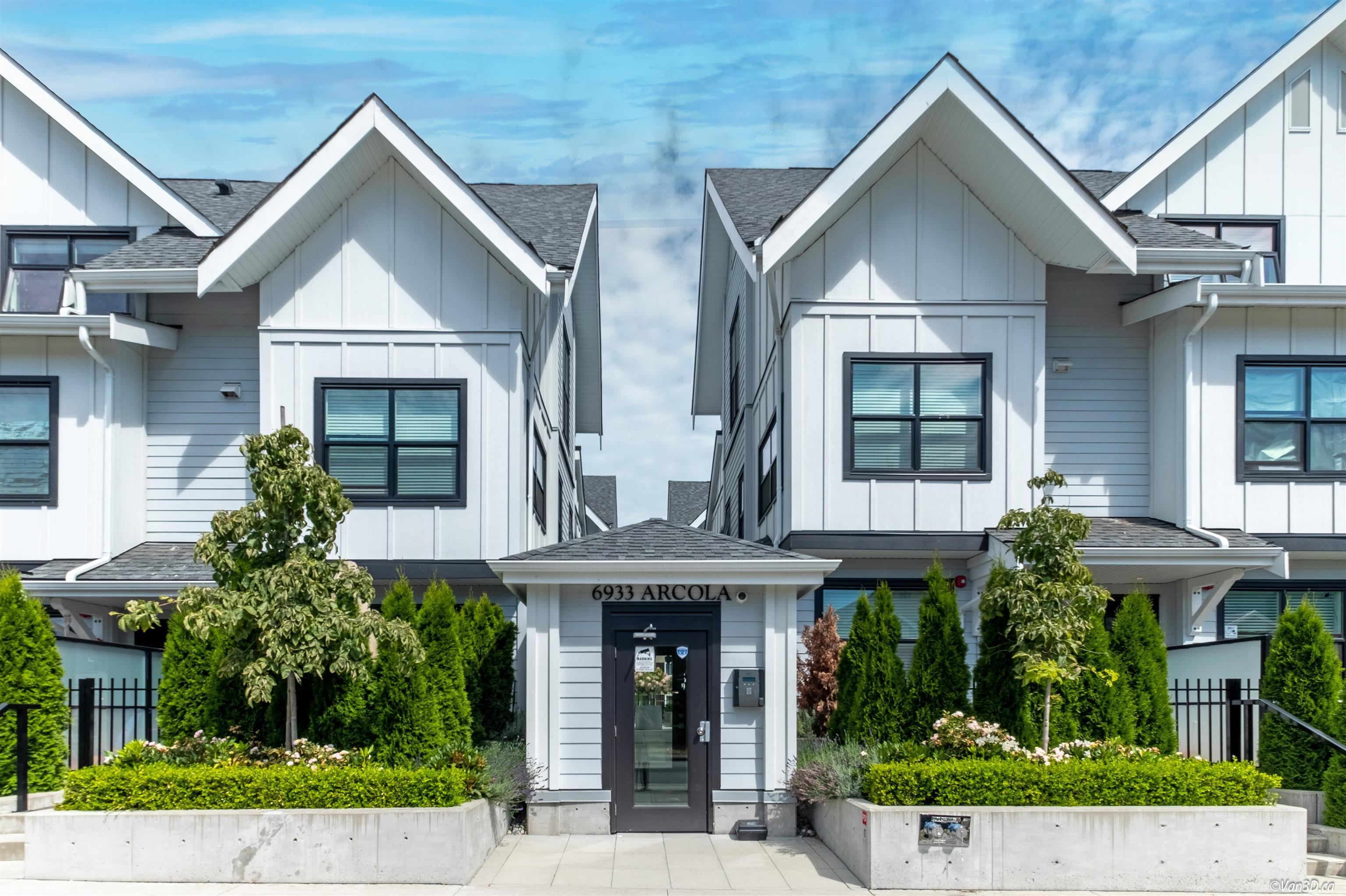 6933 Arcola Street #302, Burnaby, BC V5E 1H5