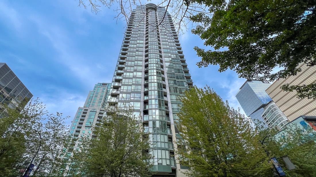 1239 West Georgia Street #3102, Vancouver, BC V6E 4R8