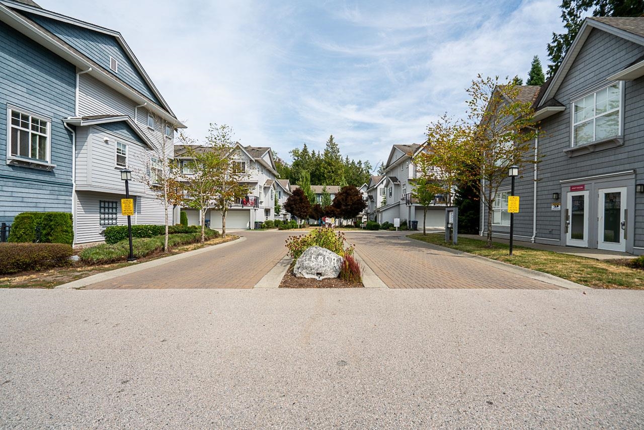 5858 5858 142 Street #29, Surrey, BC V3X 0H2