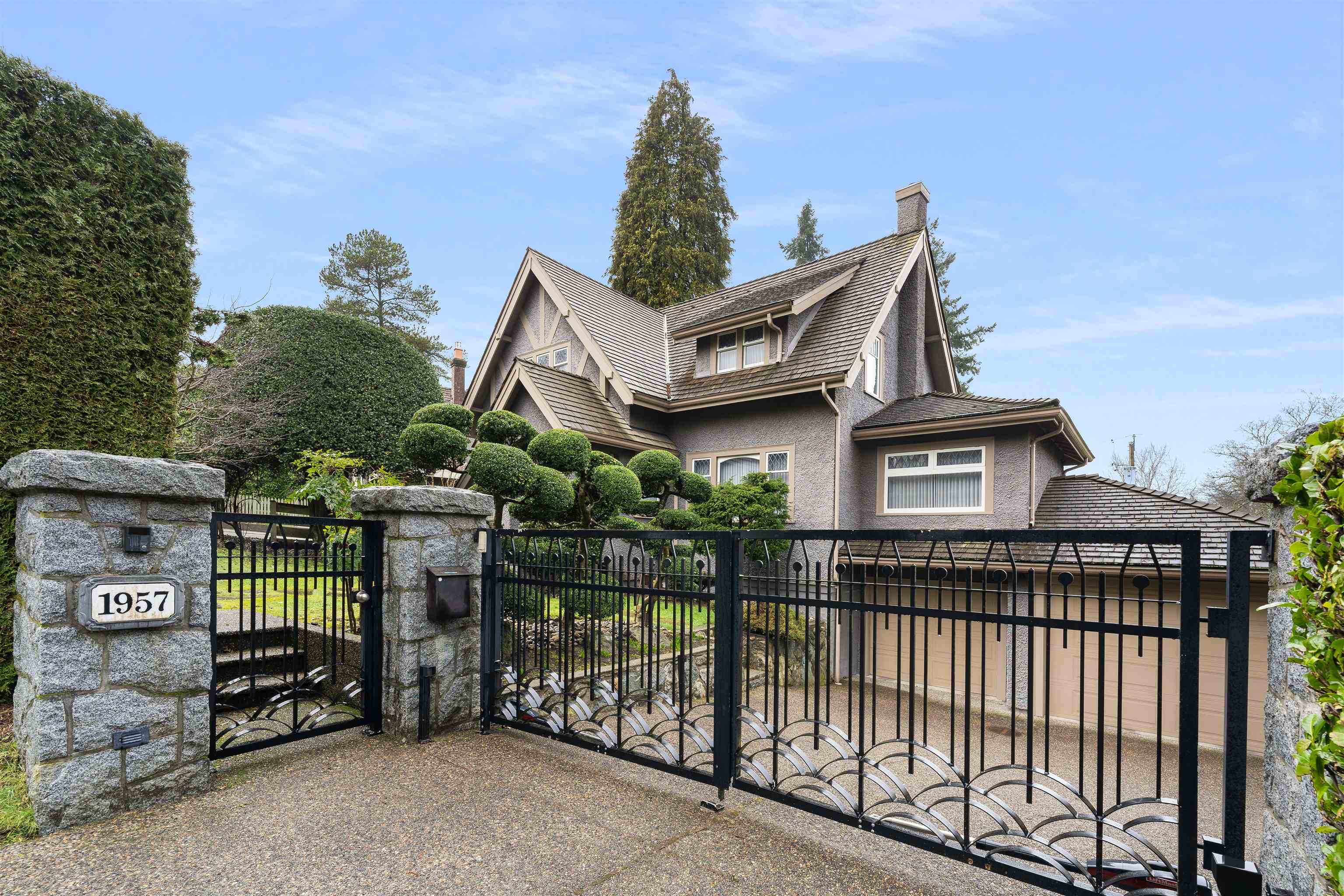 1957 Aspen Avenue, Vancouver, BC V6M 1E5