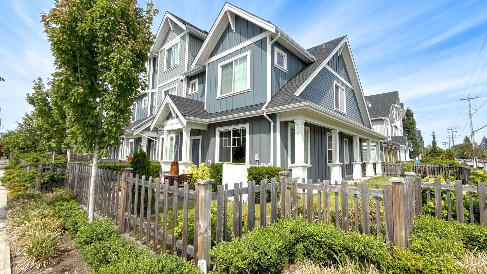 7780 Bridge Street #4, Richmond, BC V6Y 0L2