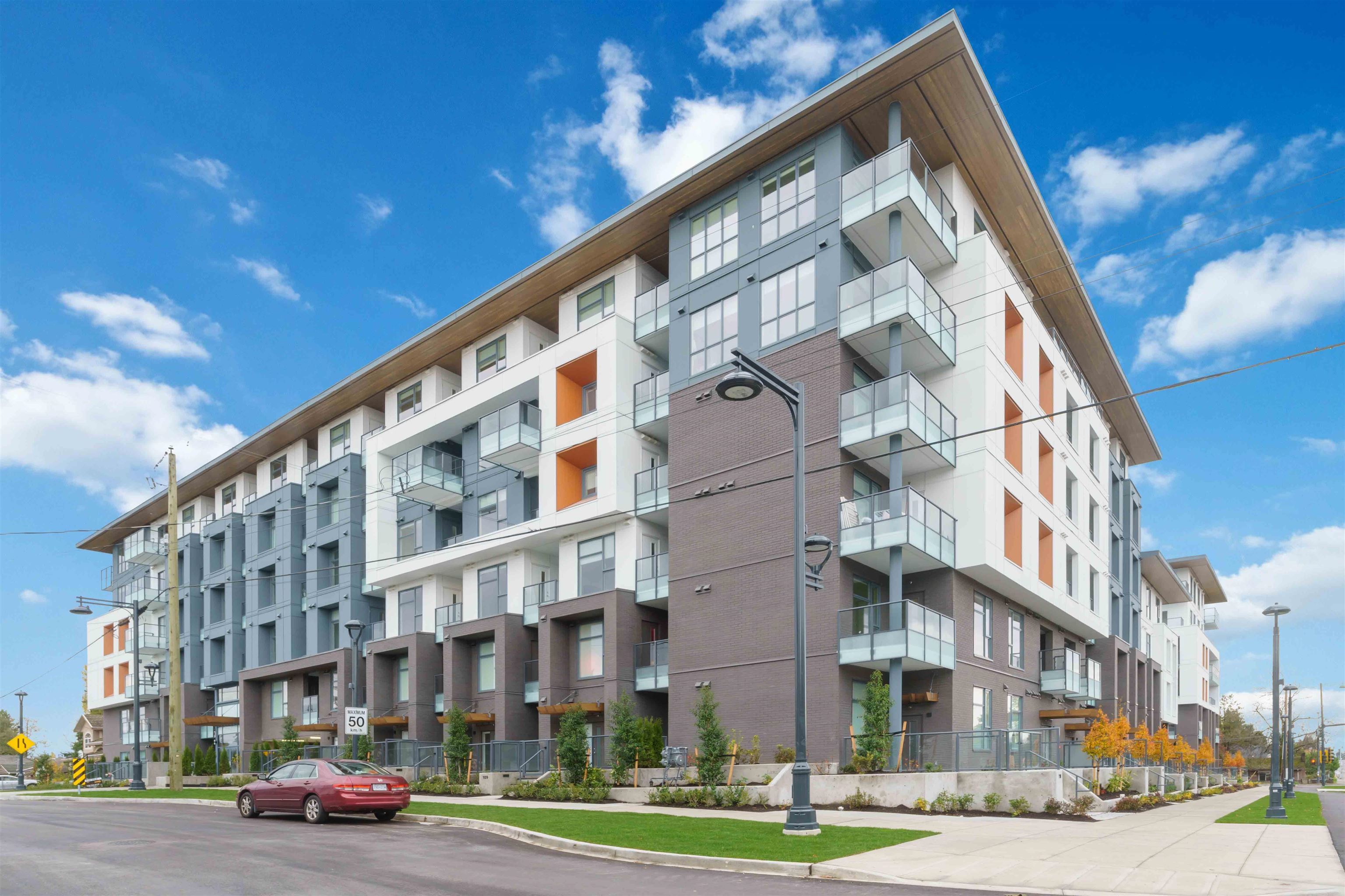 10828 139a St W507, Surrey, BC V3T 0V1