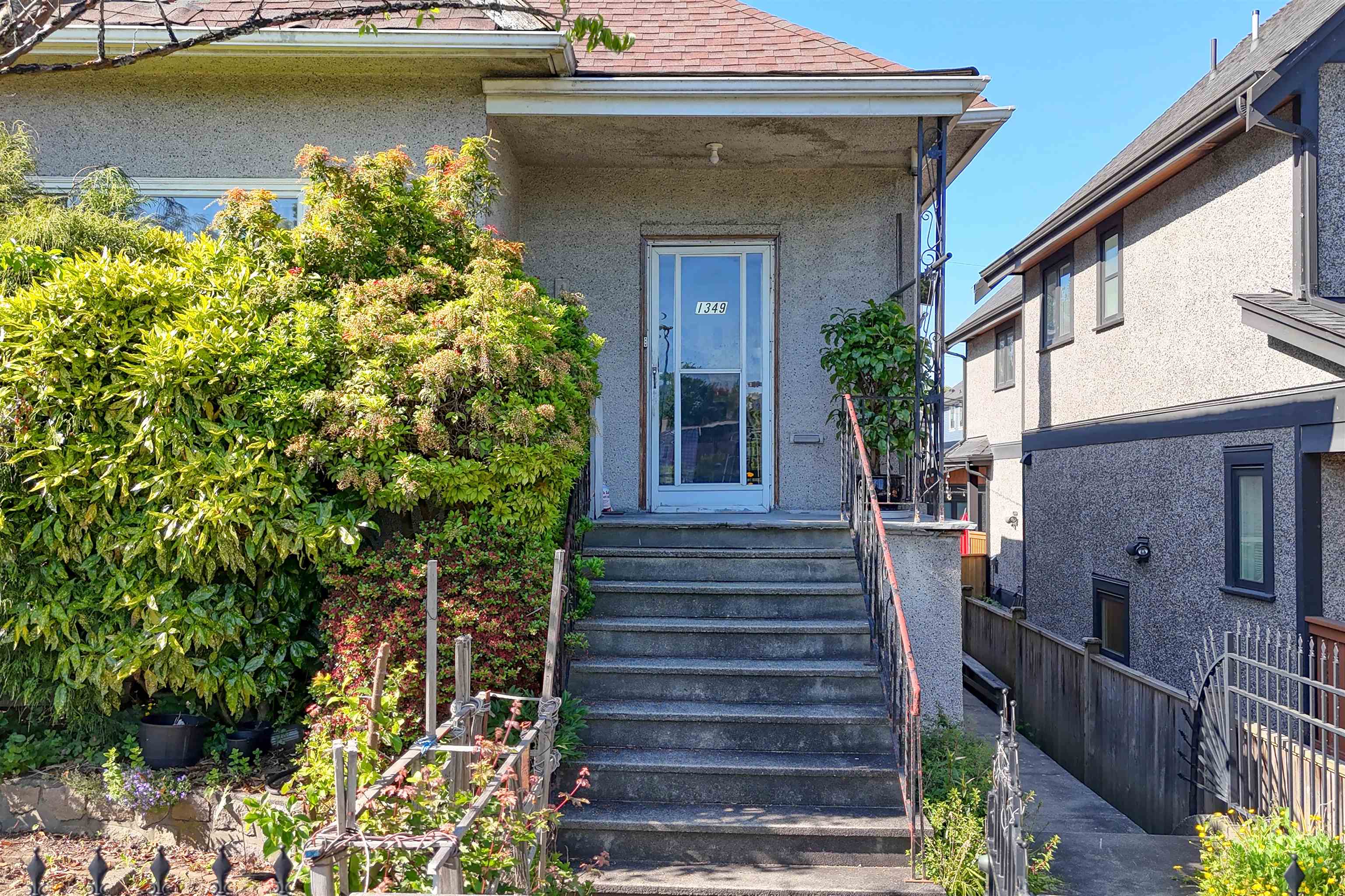 1349 East 14th Avenue, Vancouver, BC V5N 2C7
