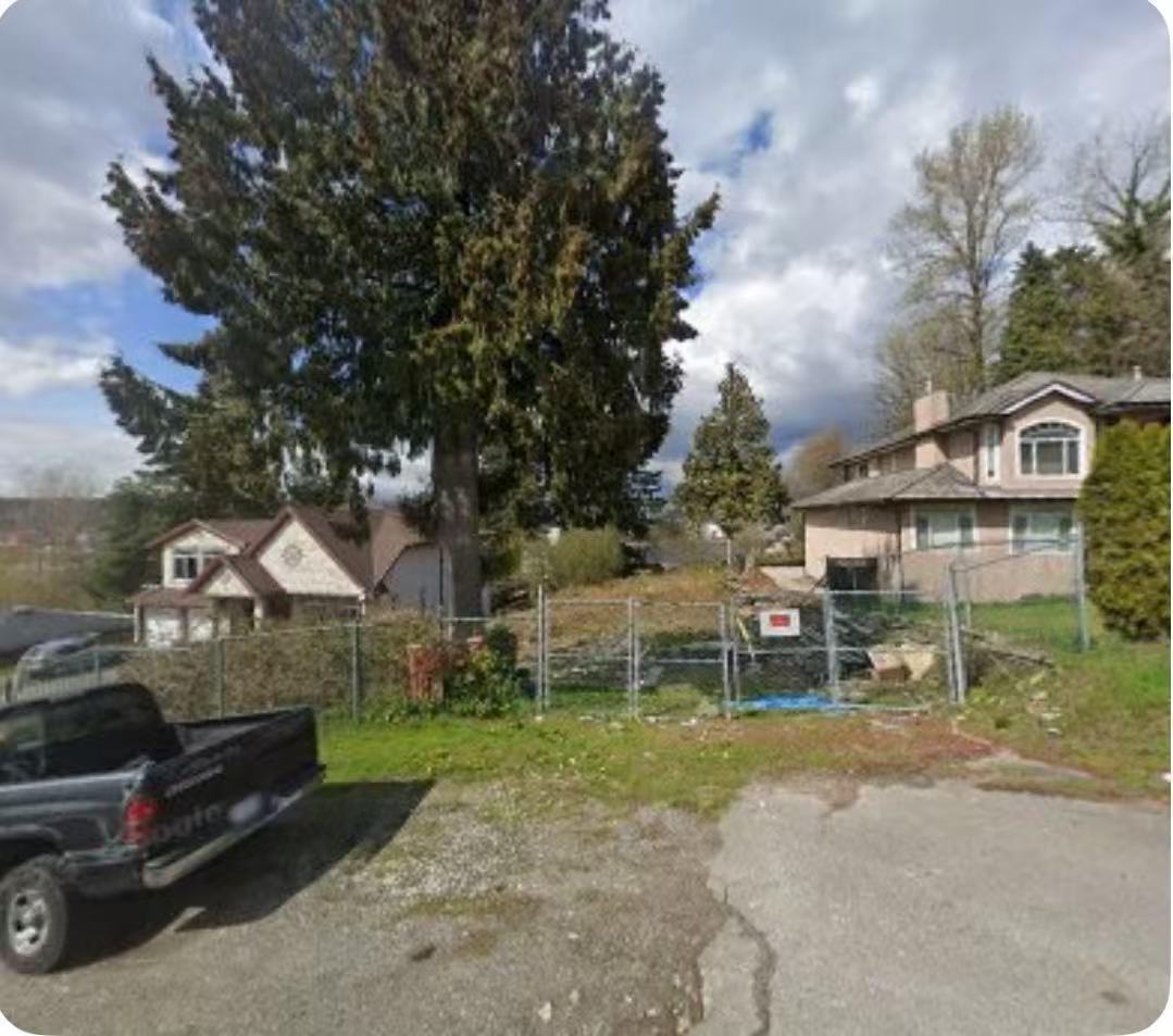 111 Avenue, Surrey, BC V3T 2R5