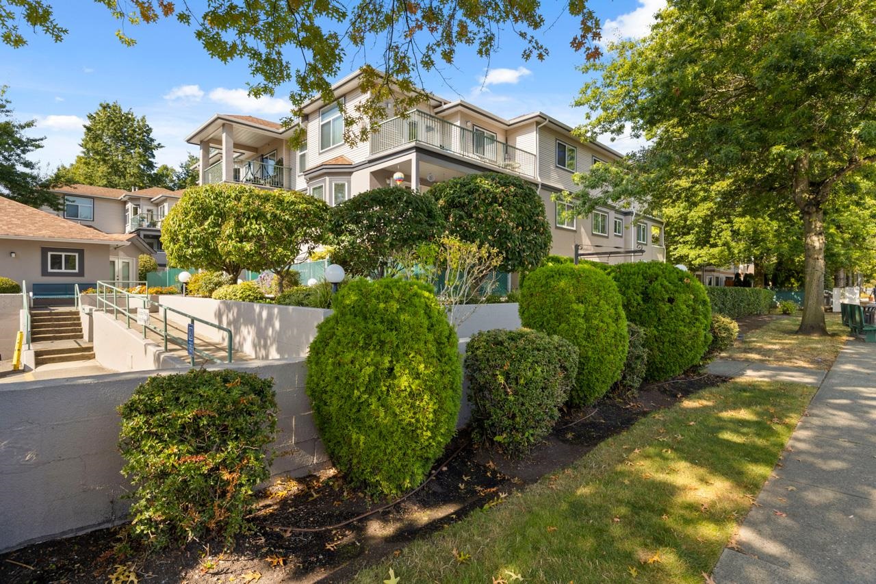 5955 177b Street #107, Surrey, BC V3S 4J7