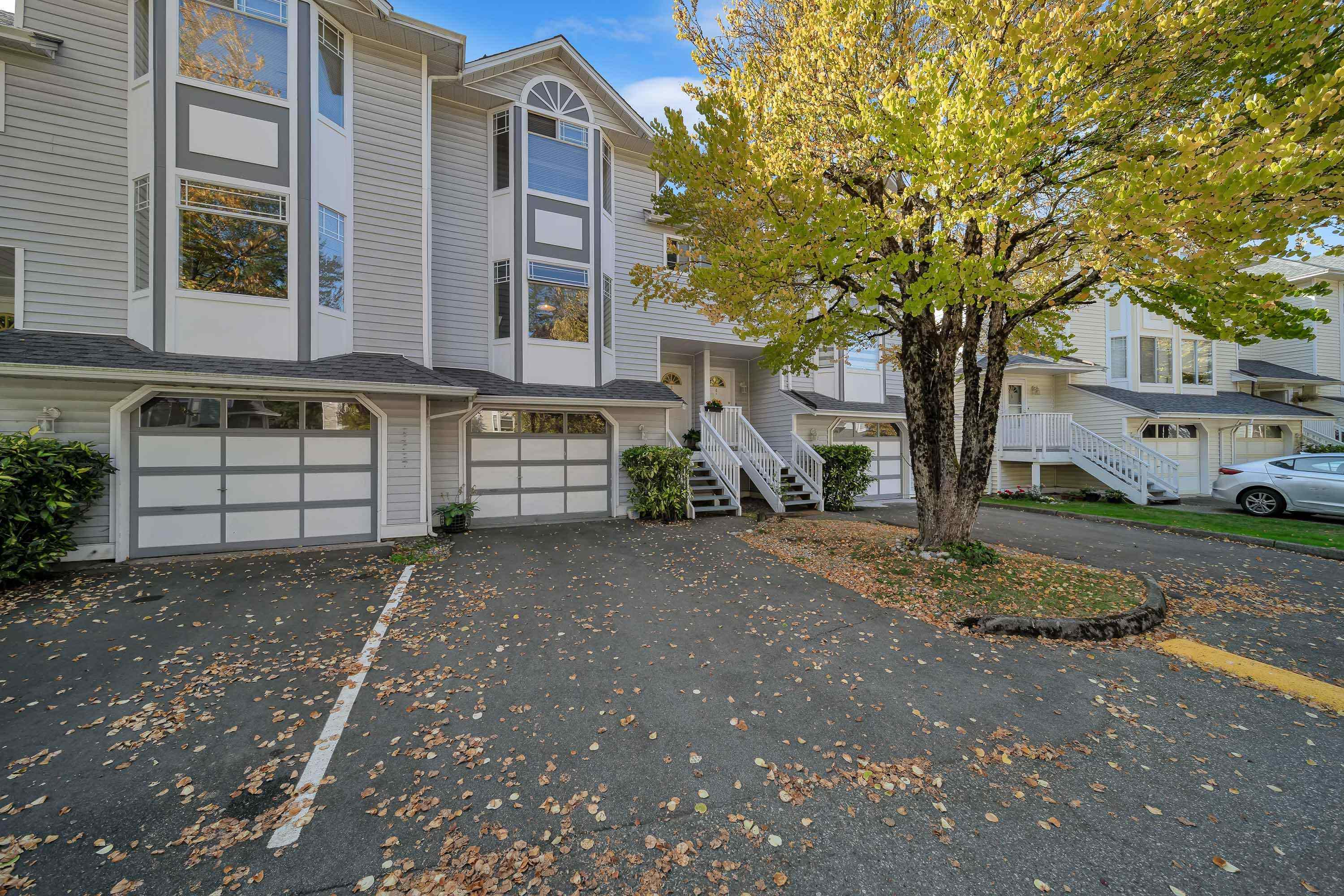 15550 89 Avenue #3, Surrey, BC V3R 1N1