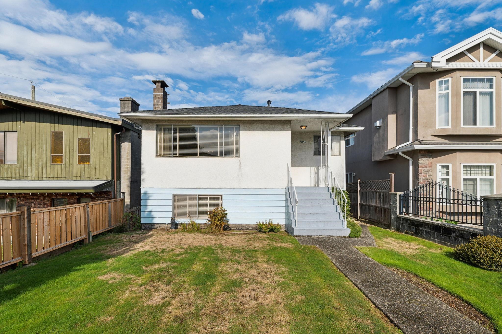3129 East 23rd Avenue, Vancouver, BC V5R 1B4