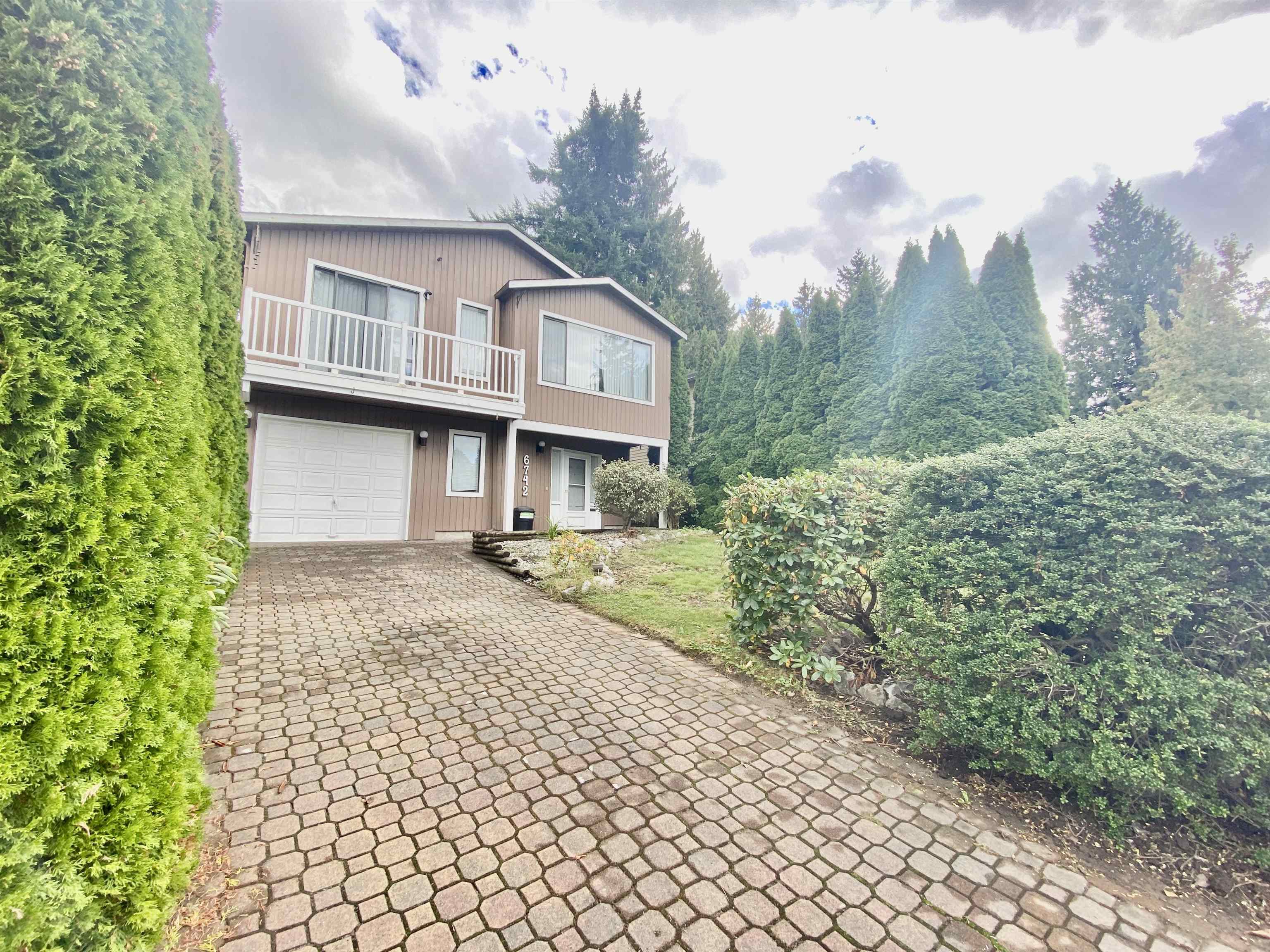 6742 Baker Road, Delta, BC V4E 2V2