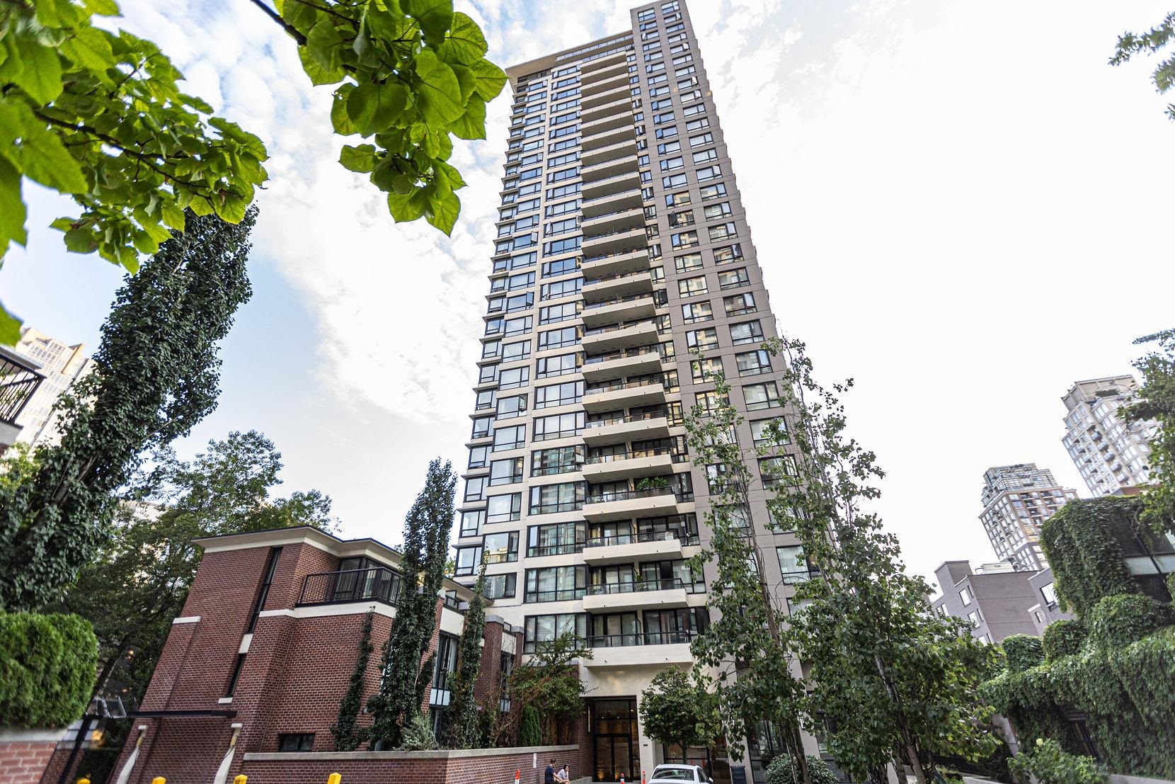 2307-977 Mainland Street #2304, Vancouver, BC V6B 1T2