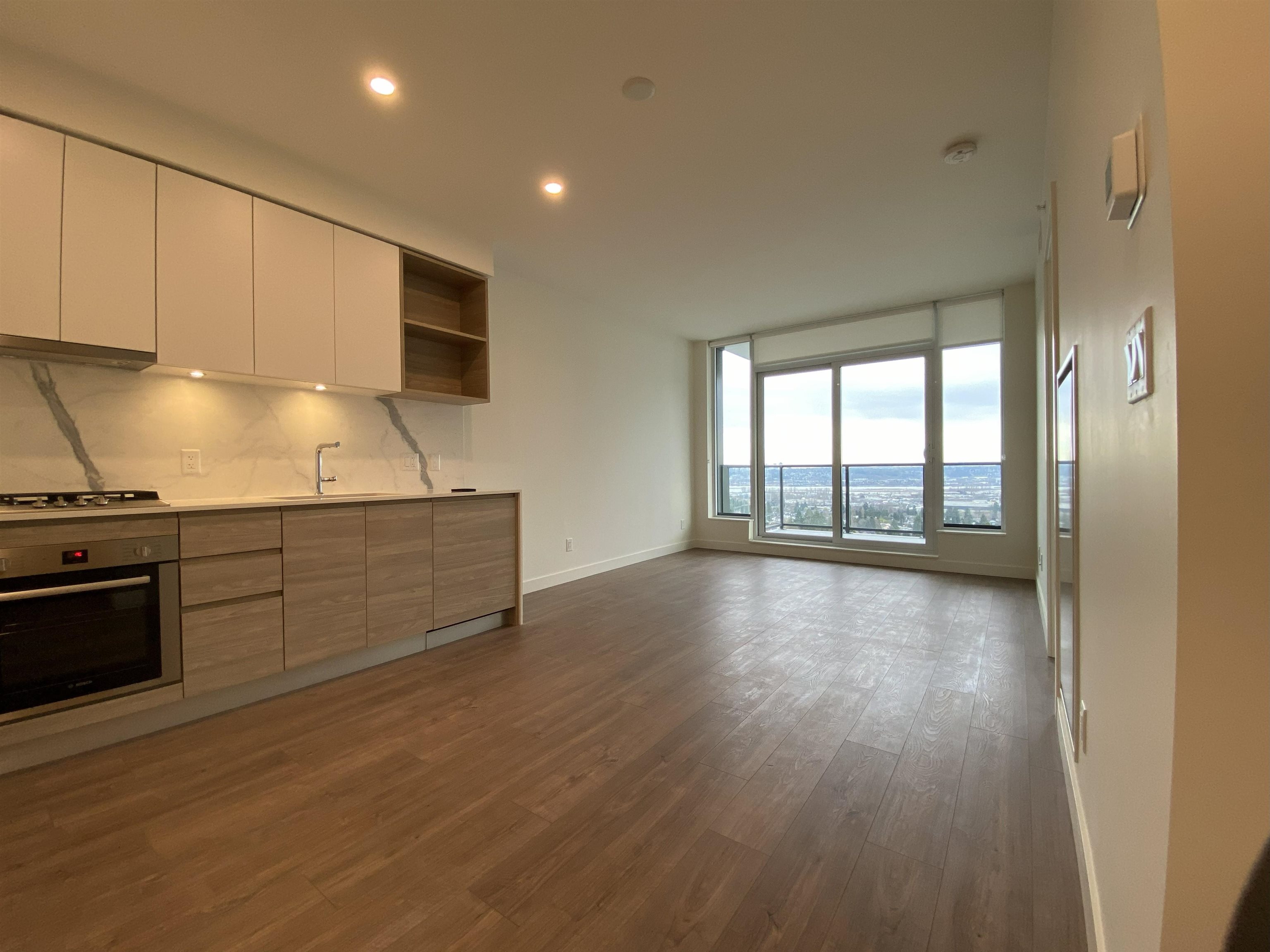 595 Austin Avenue #2305, Coquitlam, BC V3K 0G7
