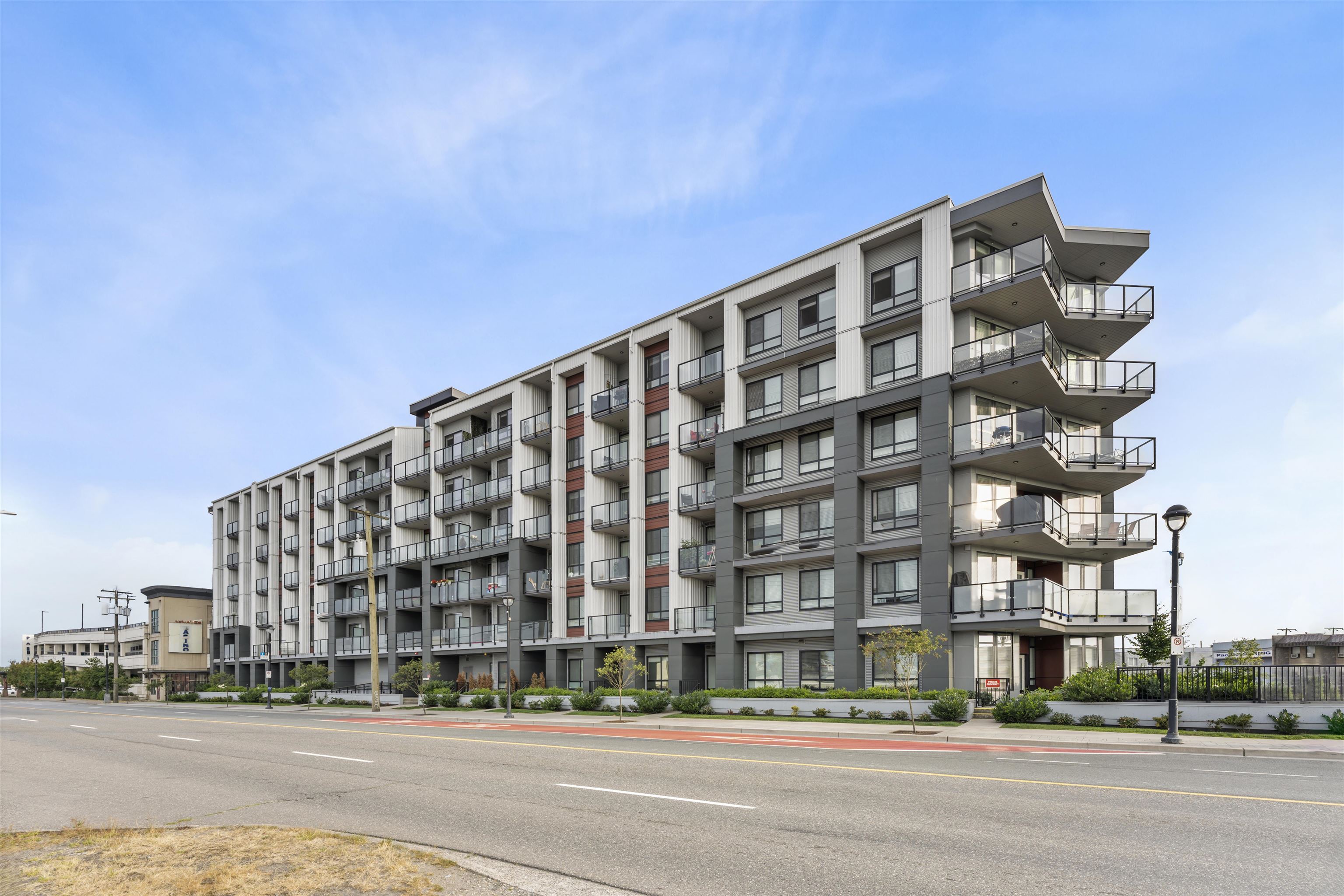 20360 Logan Avenue #201, Langley, BC V3A 0P5