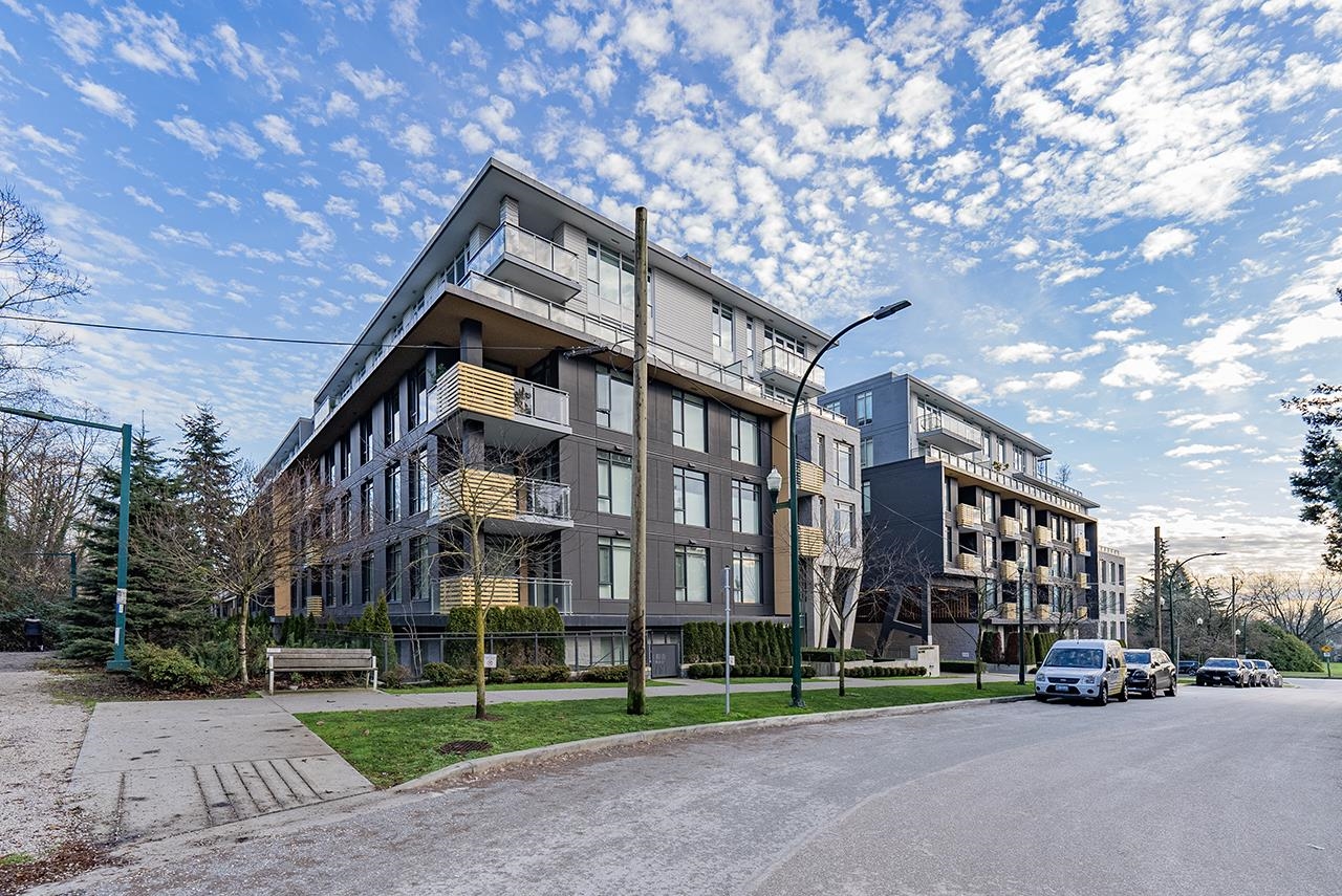 7428 Alberta Street #411, Vancouver, BC V5X 0J5