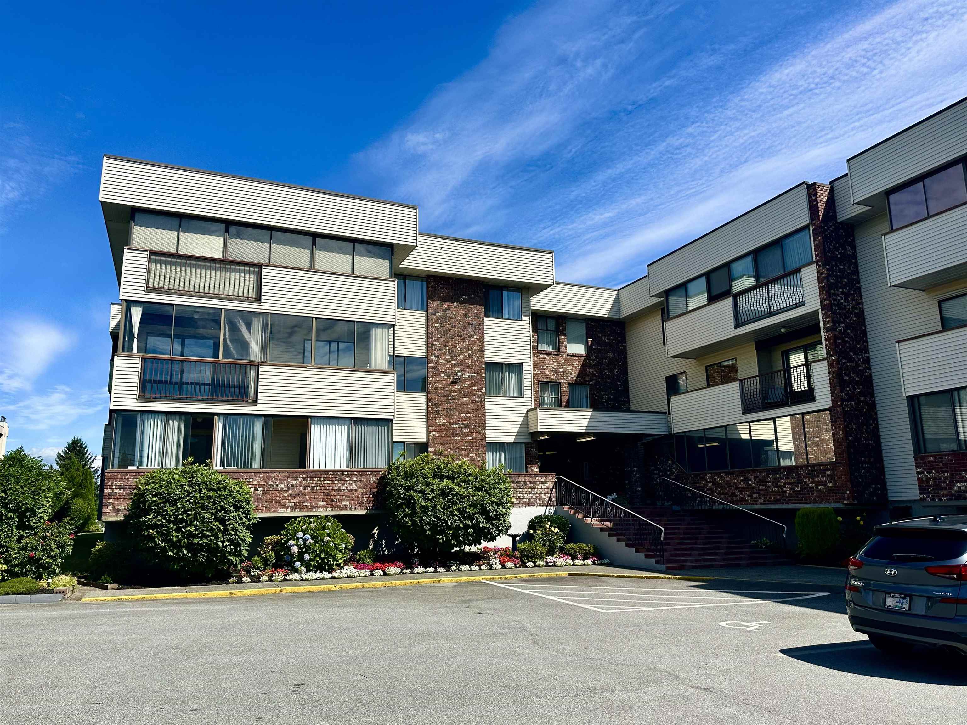 33369 Old Yale Road #205, Abbotsford, BC V2S 2J6
