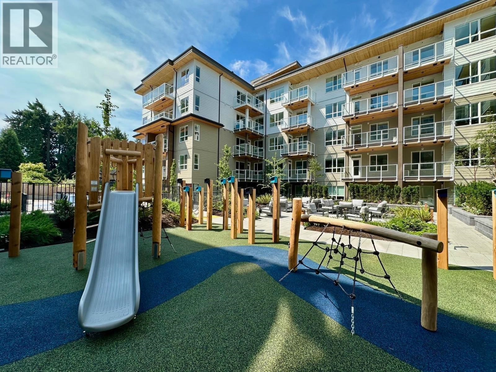 723 Grover Ave #313, Coquitlam, BC V3J 0L9