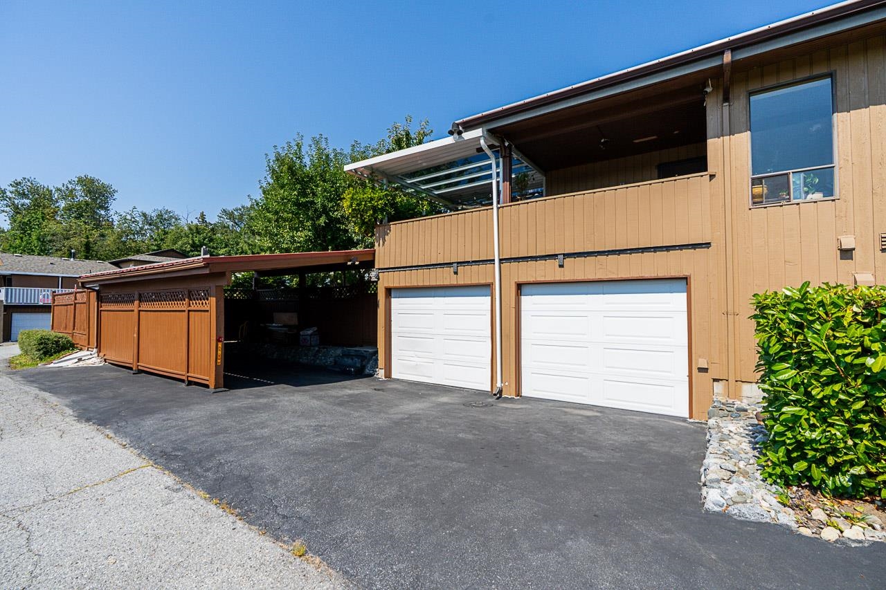 2283 Cliff Avenue, Burnaby, BC V5A 2L1