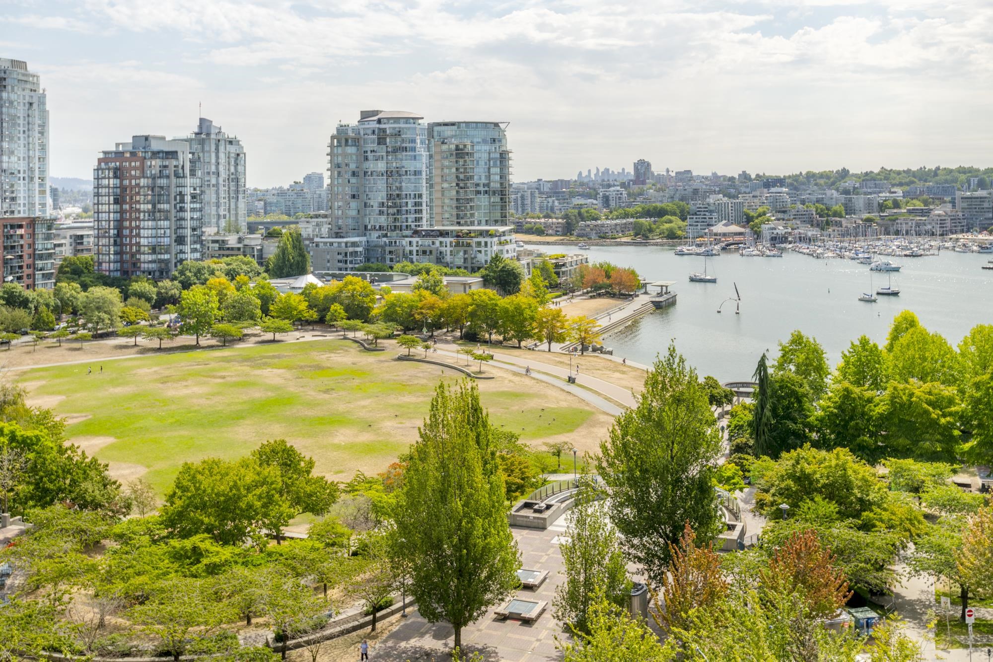 1507-1408 Strathmore Mews #1207, Vancouver, BC V6Z 3A9