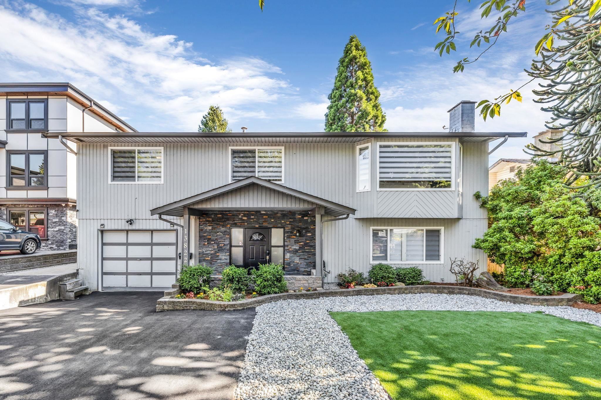 92a Avenue, Surrey, BC V3V 6Y6