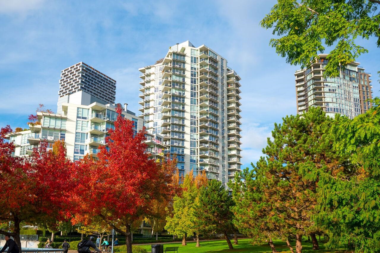 638 Beach Crescent #305, Vancouver, BC V6Z 3H4