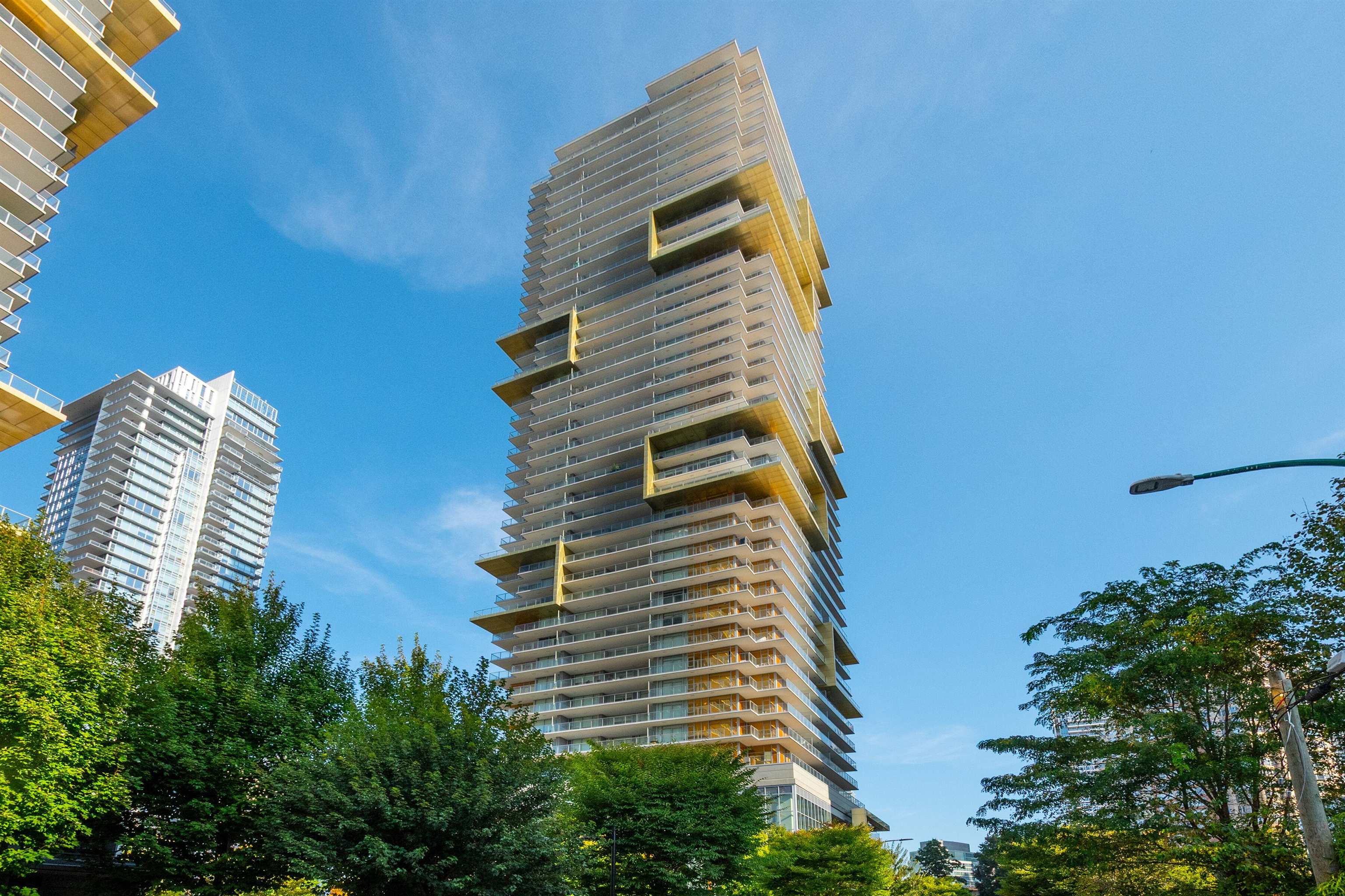 6383 Mckay Avenue #2008, Burnaby, BC V5H 0H8