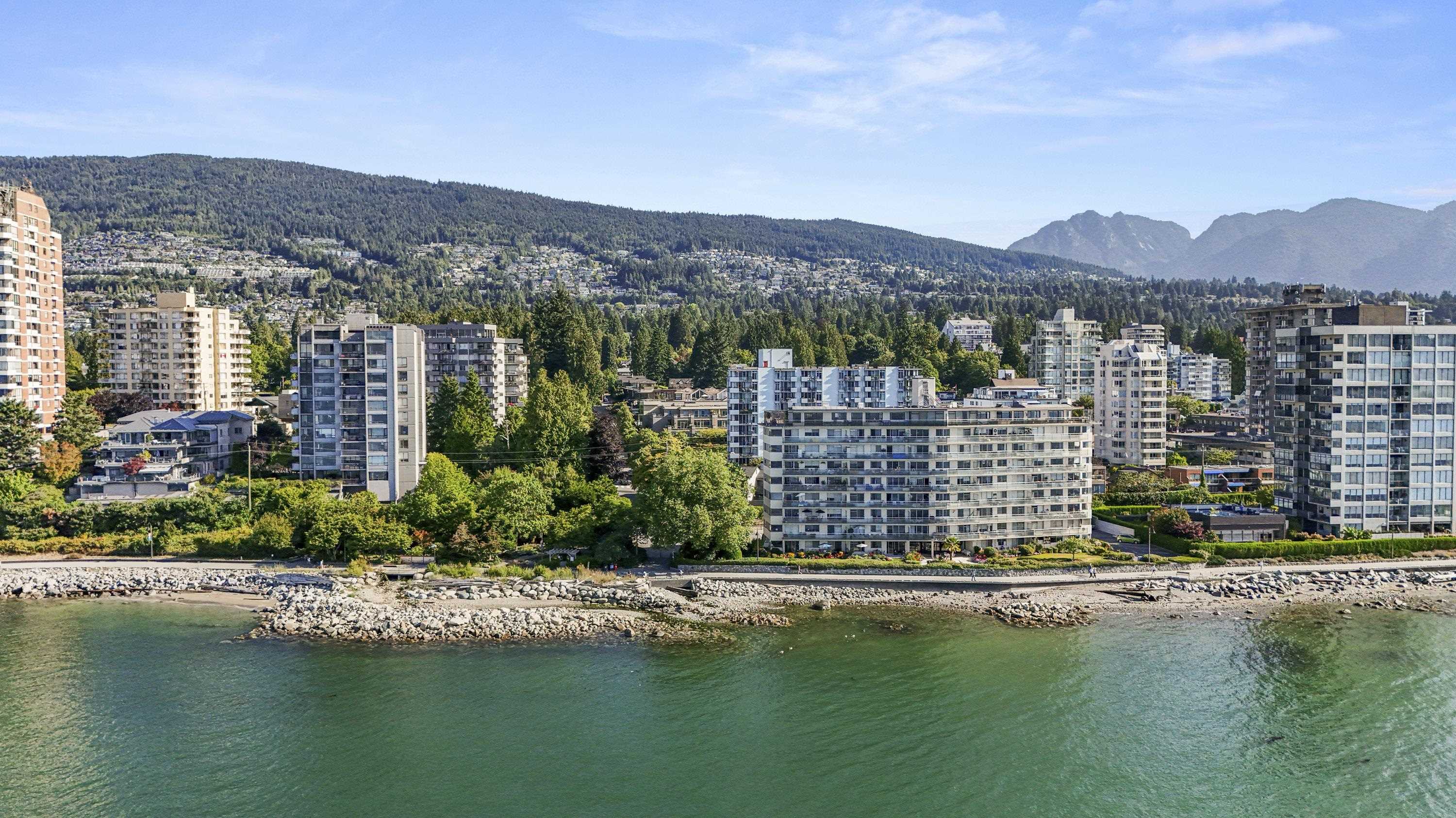 1930 Marine Drive #605, West Vancouver, BC V7V 1J8